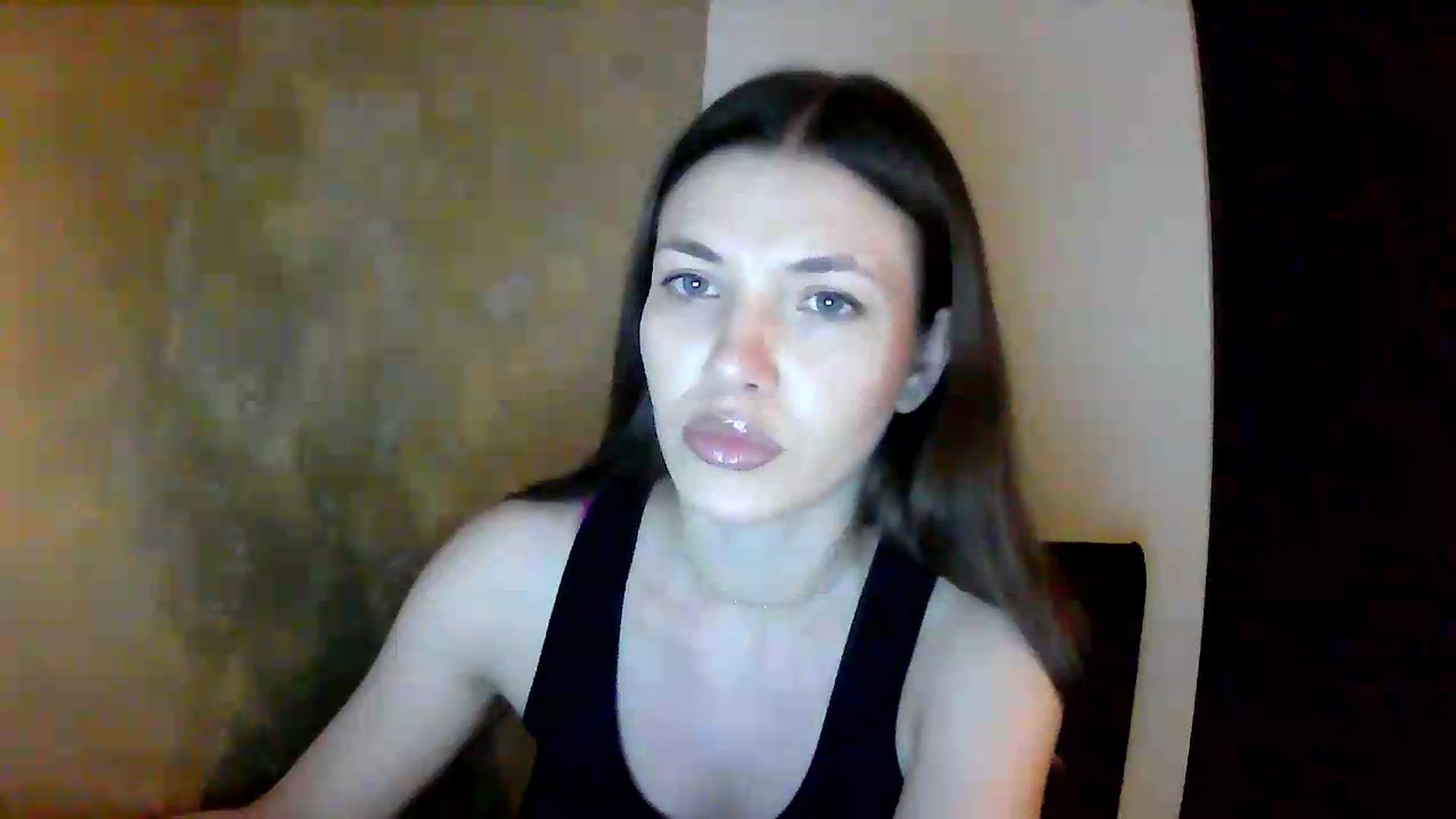 Gallery image thumbnail from GreenKittyy's myfreecams stream on, 06/20/2026, 01:51 image 6 of 20