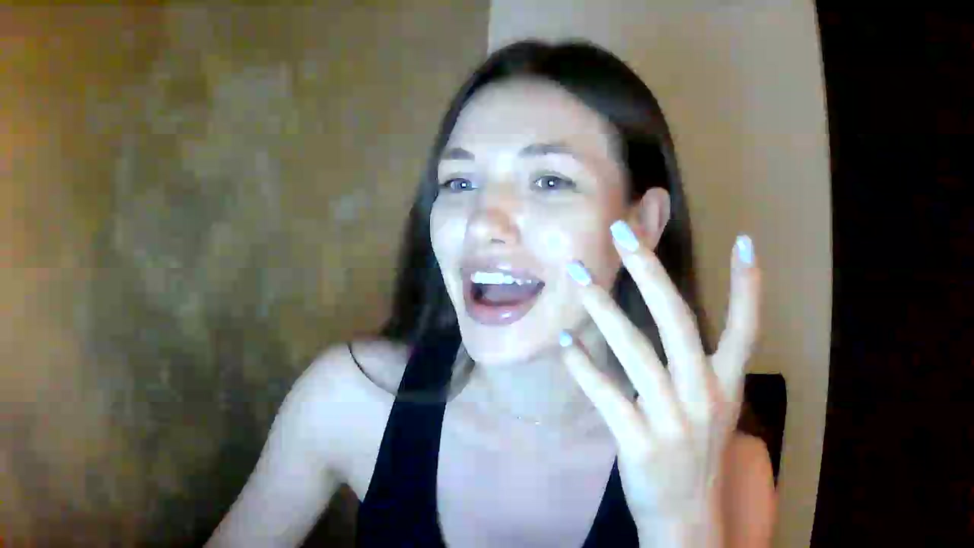 Gallery image thumbnail from GreenKittyy's myfreecams stream on, 06/20/2026, 01:51 image 18 of 20