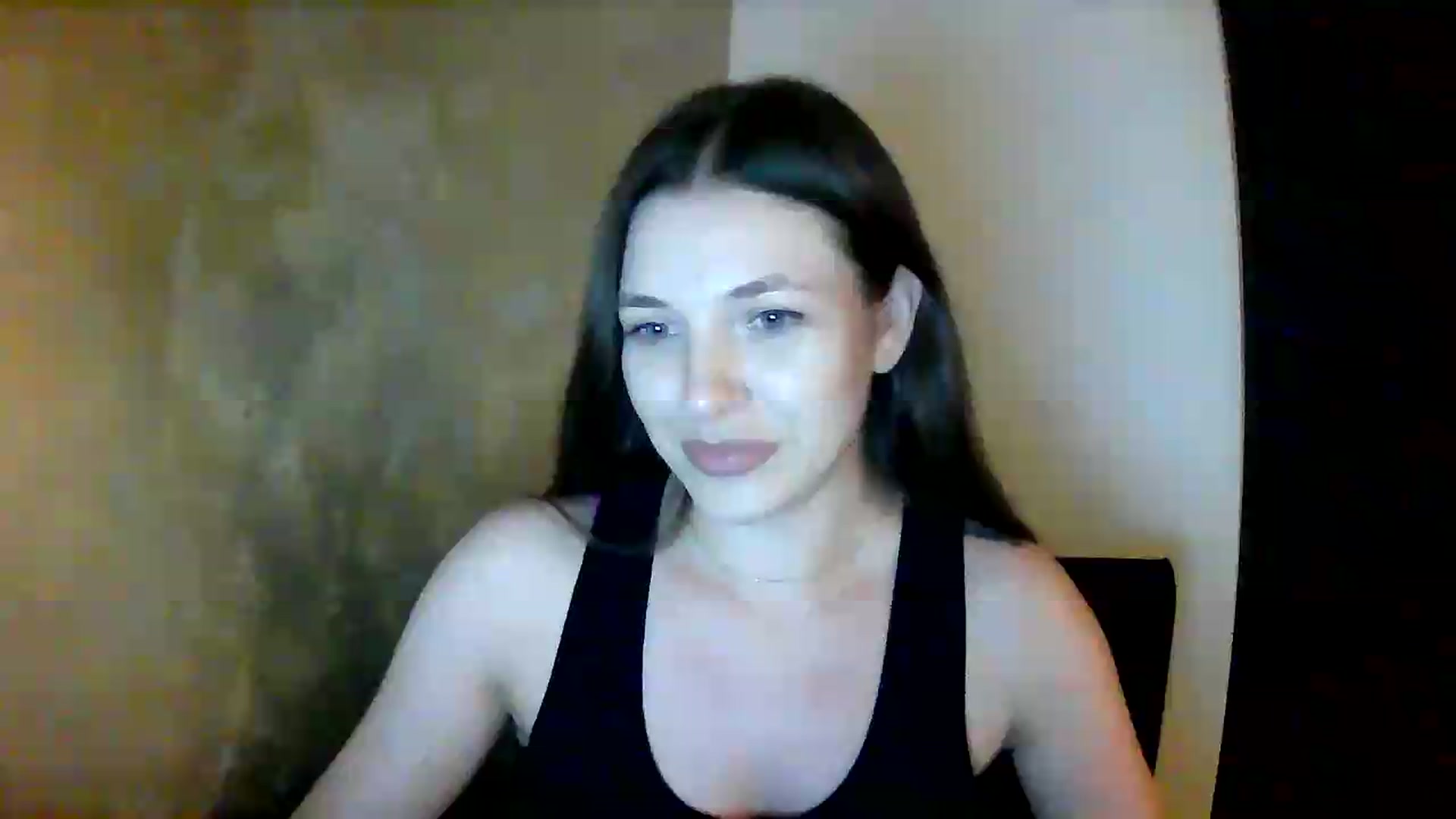 Gallery image thumbnail from GreenKittyy's myfreecams stream on, 06/20/2026, 01:51 image 17 of 20
