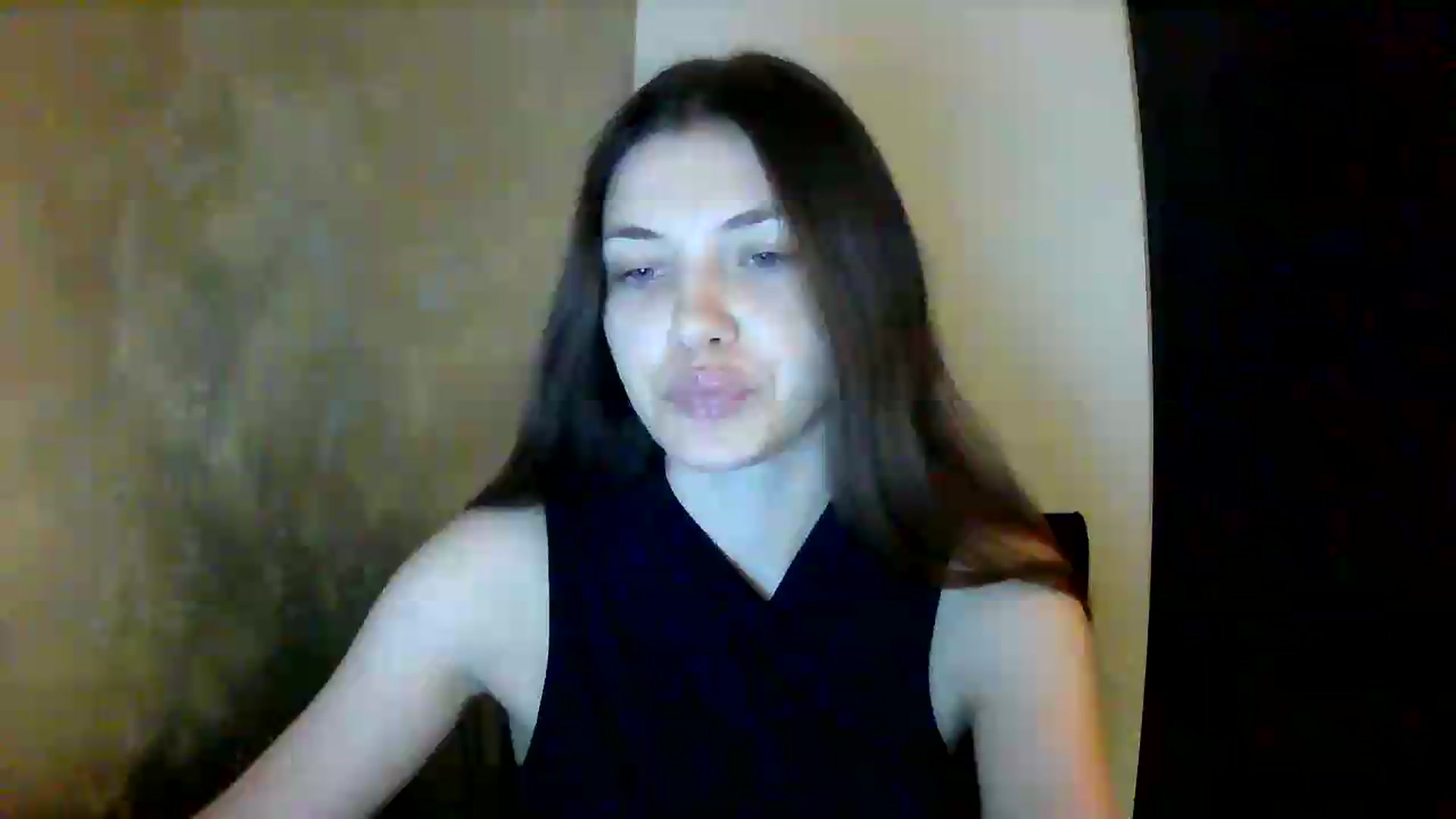 Gallery image thumbnail from GreenKittyy's myfreecams stream on, 06/22/2026, 02:02 image 4 of 20