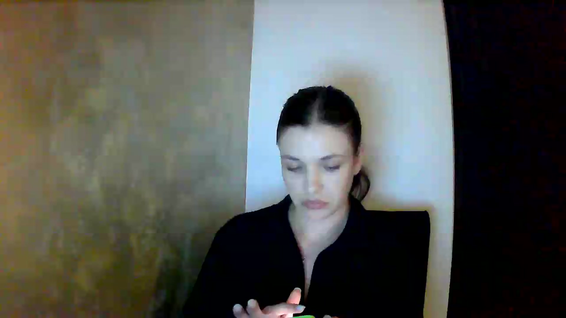 Gallery image thumbnail from GreenKittyy's myfreecams stream on, 06/23/2026, 24:01 image 9 of 20