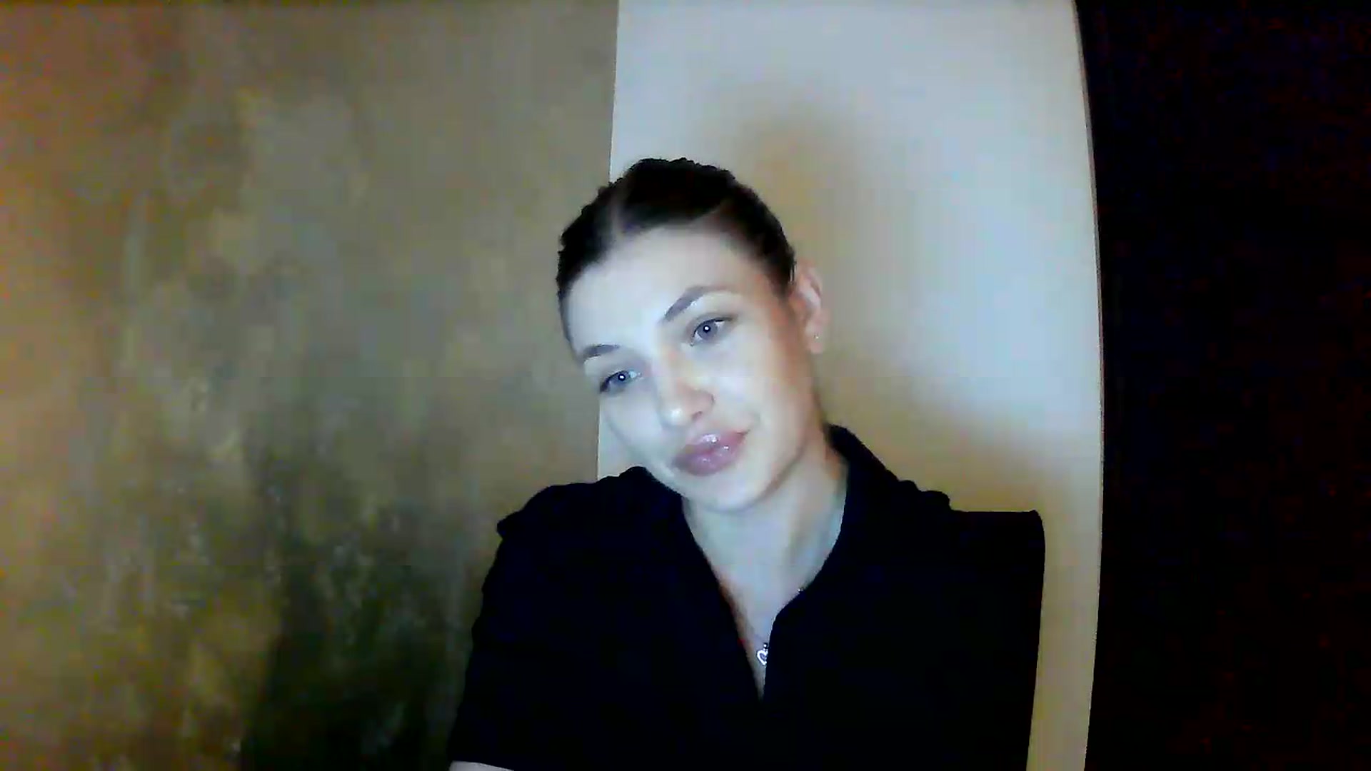 Gallery image thumbnail from GreenKittyy's myfreecams stream on, 06/23/2026, 24:01 image 7 of 20