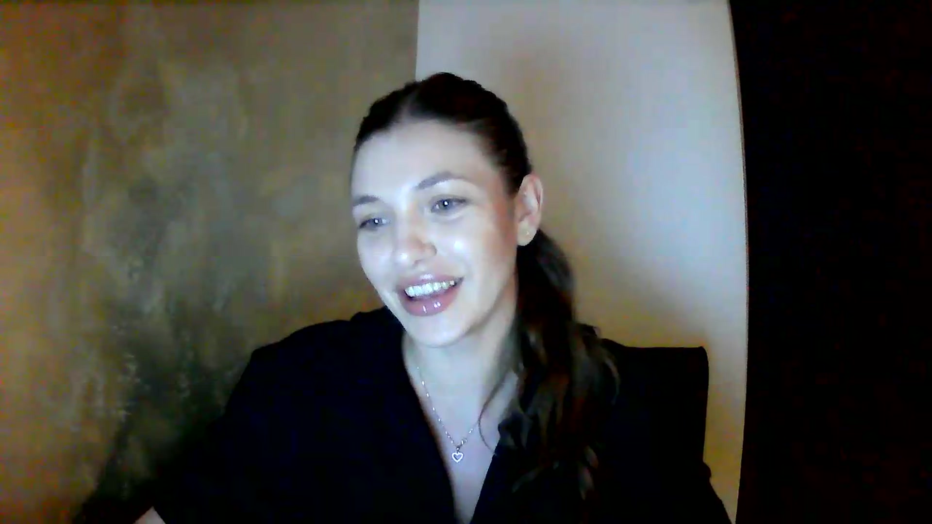 Gallery image thumbnail from GreenKittyy's myfreecams stream on, 06/23/2026, 24:01 image 14 of 20