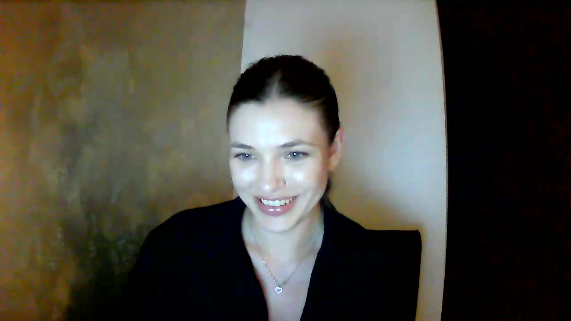 Gallery image thumbnail from GreenKittyy's myfreecams stream on, 06/23/2026, 24:22 image 12 of 20