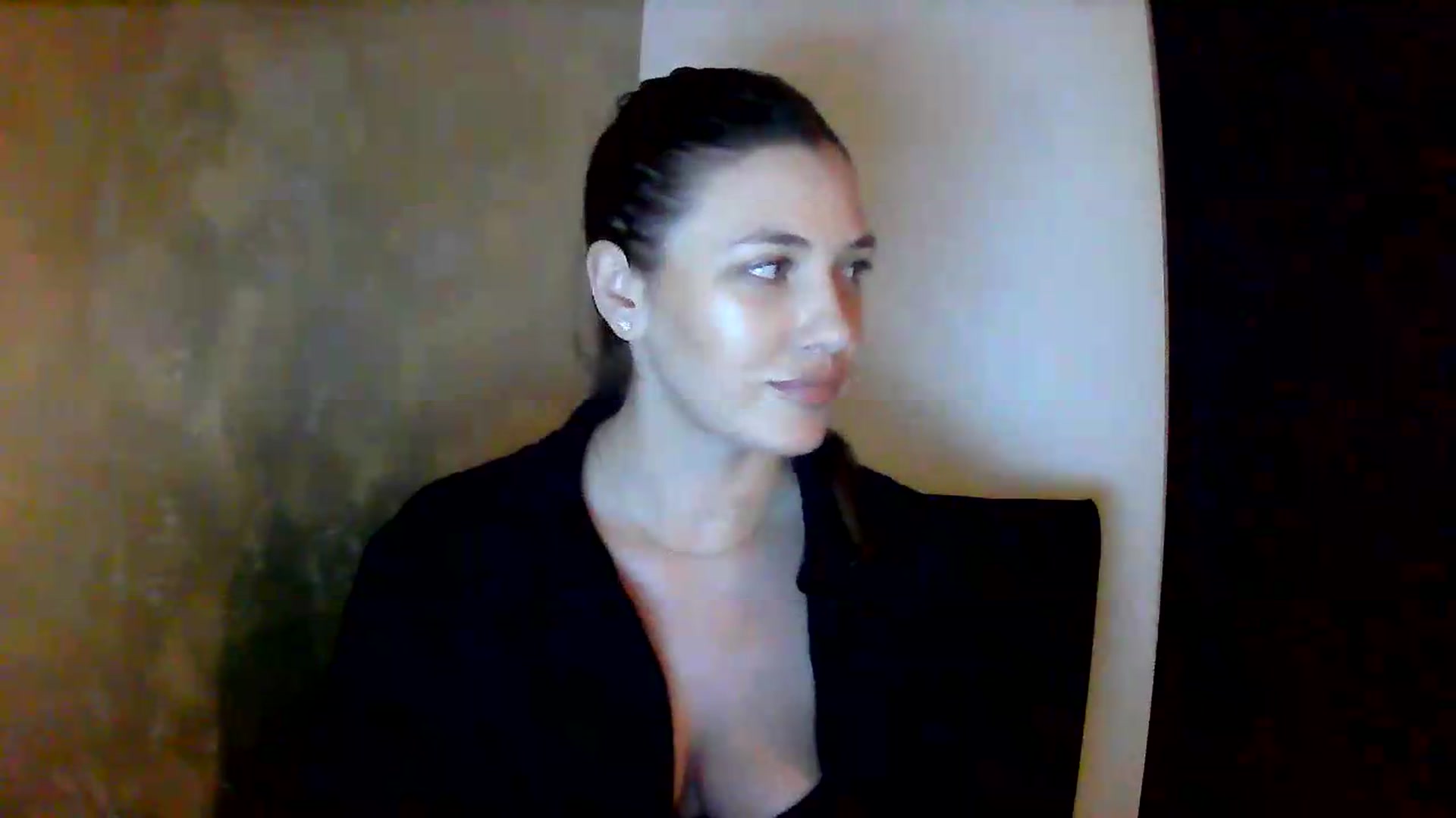 Gallery image thumbnail from GreenKittyy's myfreecams stream on, 06/23/2026, 01:25 image 16 of 20