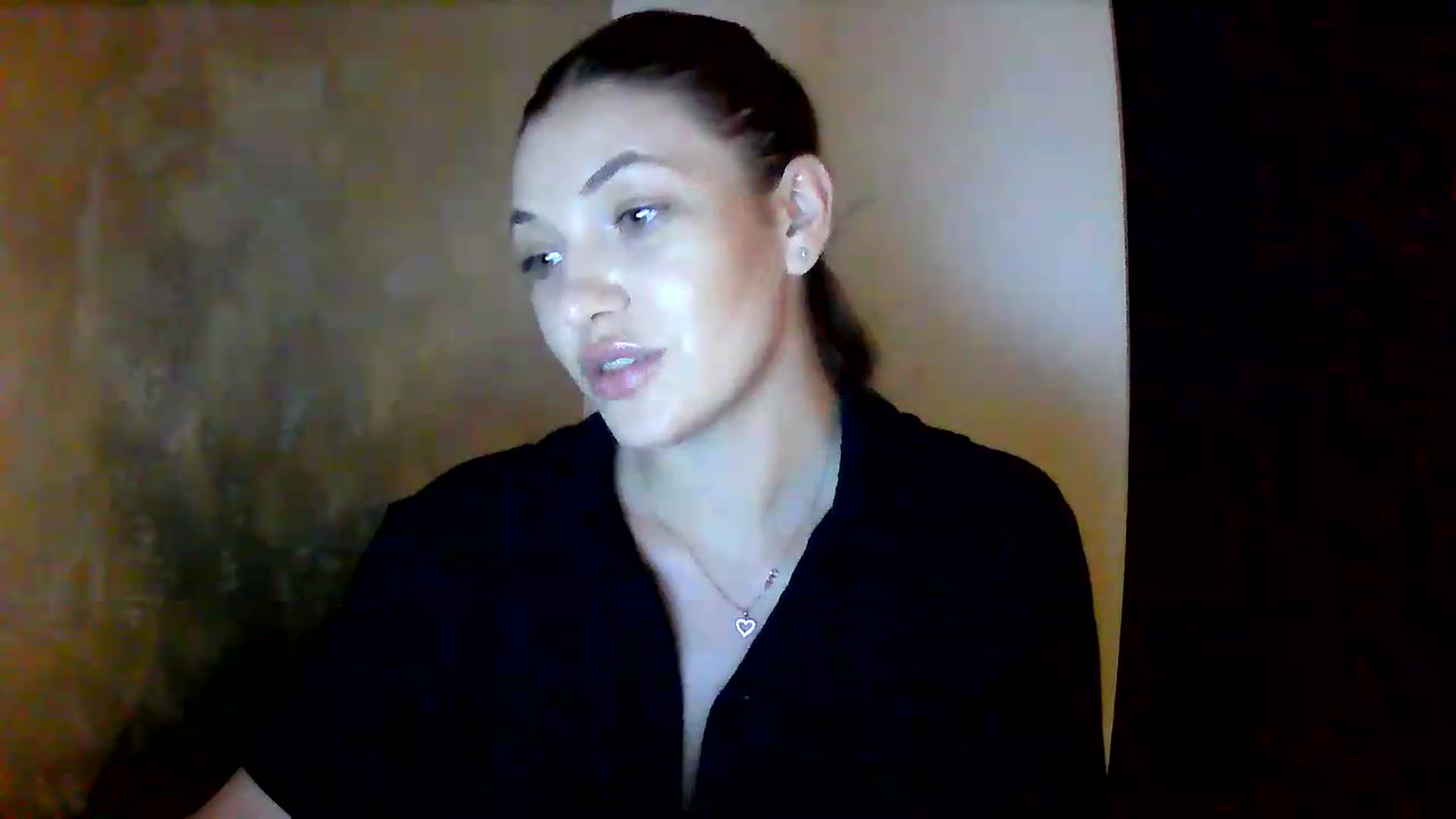 Gallery image thumbnail from GreenKittyy's myfreecams stream on, 06/23/2026, 01:25 image 7 of 20
