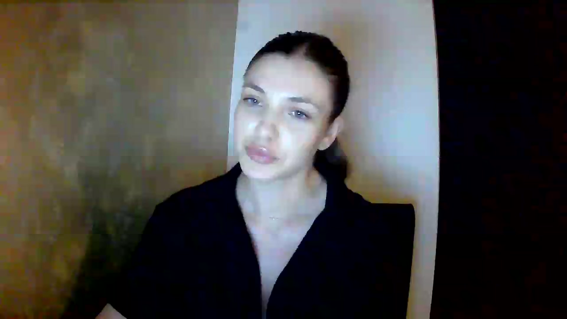 Gallery image thumbnail from GreenKittyy's myfreecams stream on, 06/23/2026, 01:25 image 10 of 20