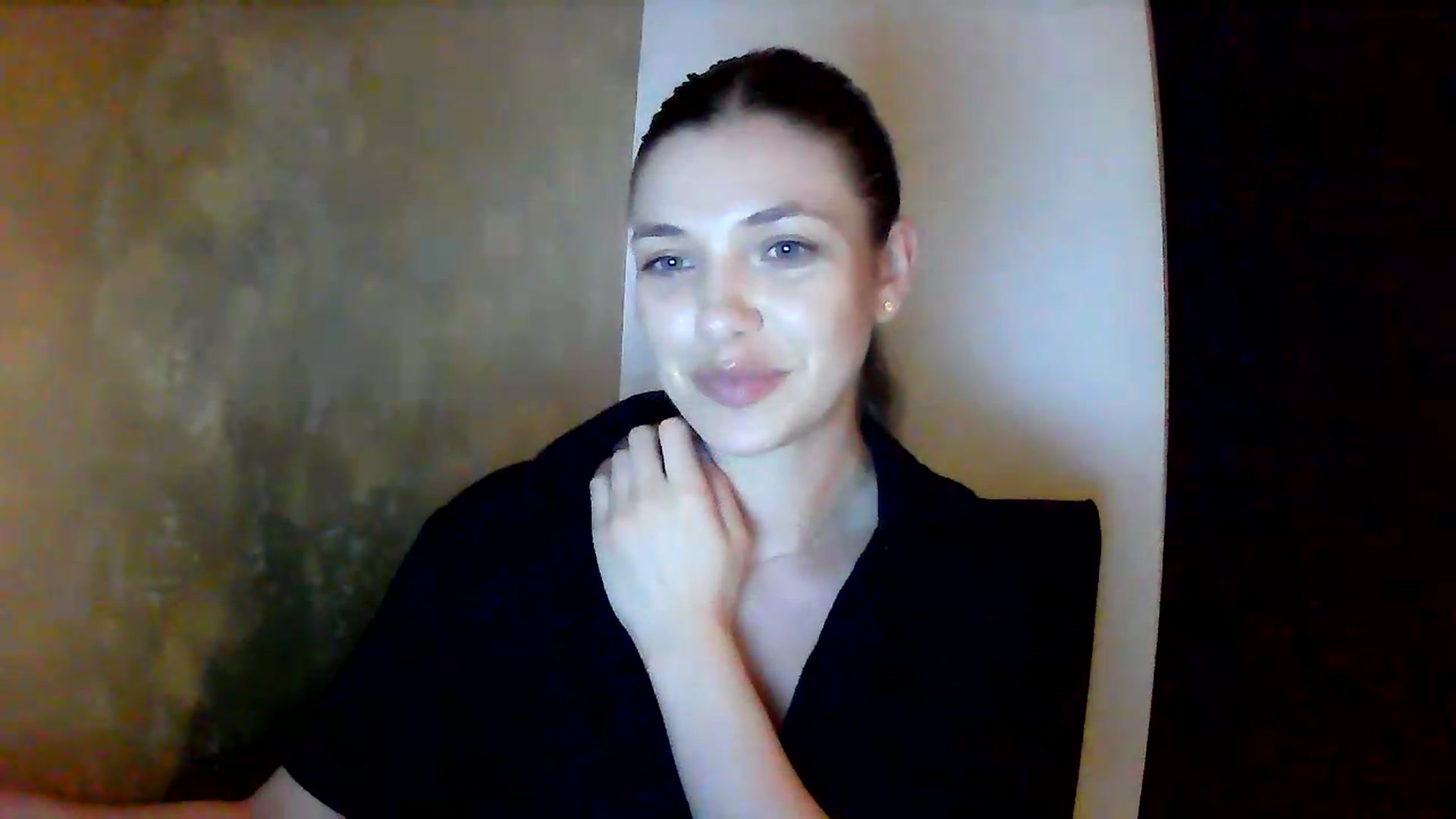 Gallery image thumbnail from GreenKittyy's myfreecams stream on, 06/23/2026, 01:25 image 18 of 20