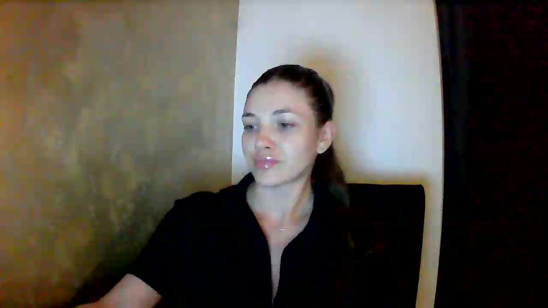 Gallery image thumbnail from GreenKittyy's myfreecams stream on, 06/24/2026, 02:07 image 11 of 20