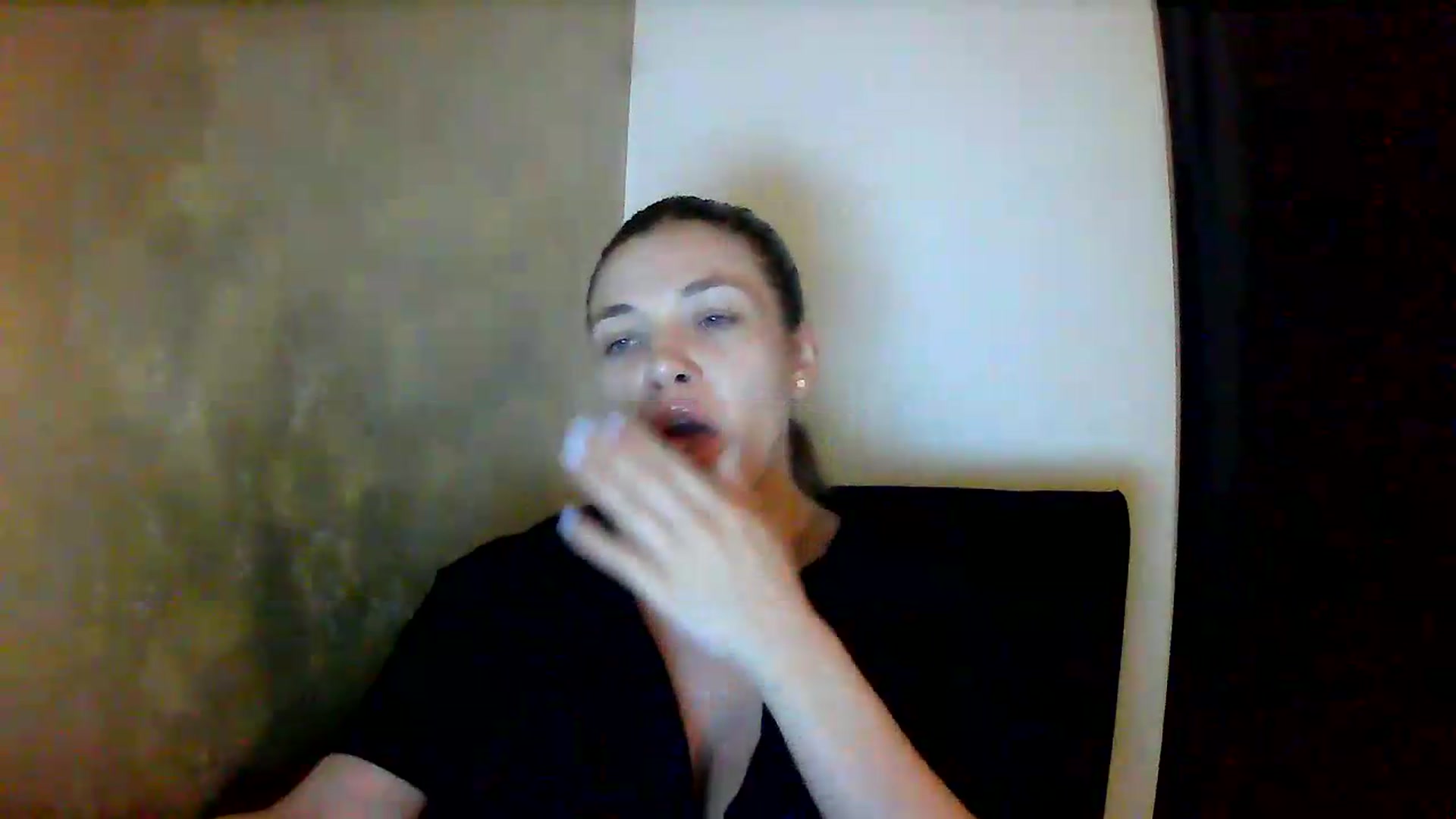 Gallery image thumbnail from GreenKittyy's myfreecams stream on, 06/24/2026, 02:07 image 13 of 20