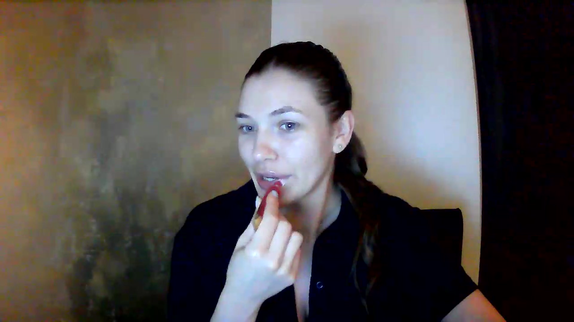 Gallery image thumbnail from GreenKittyy's myfreecams stream on, 06/24/2026, 03:04 image 18 of 20
