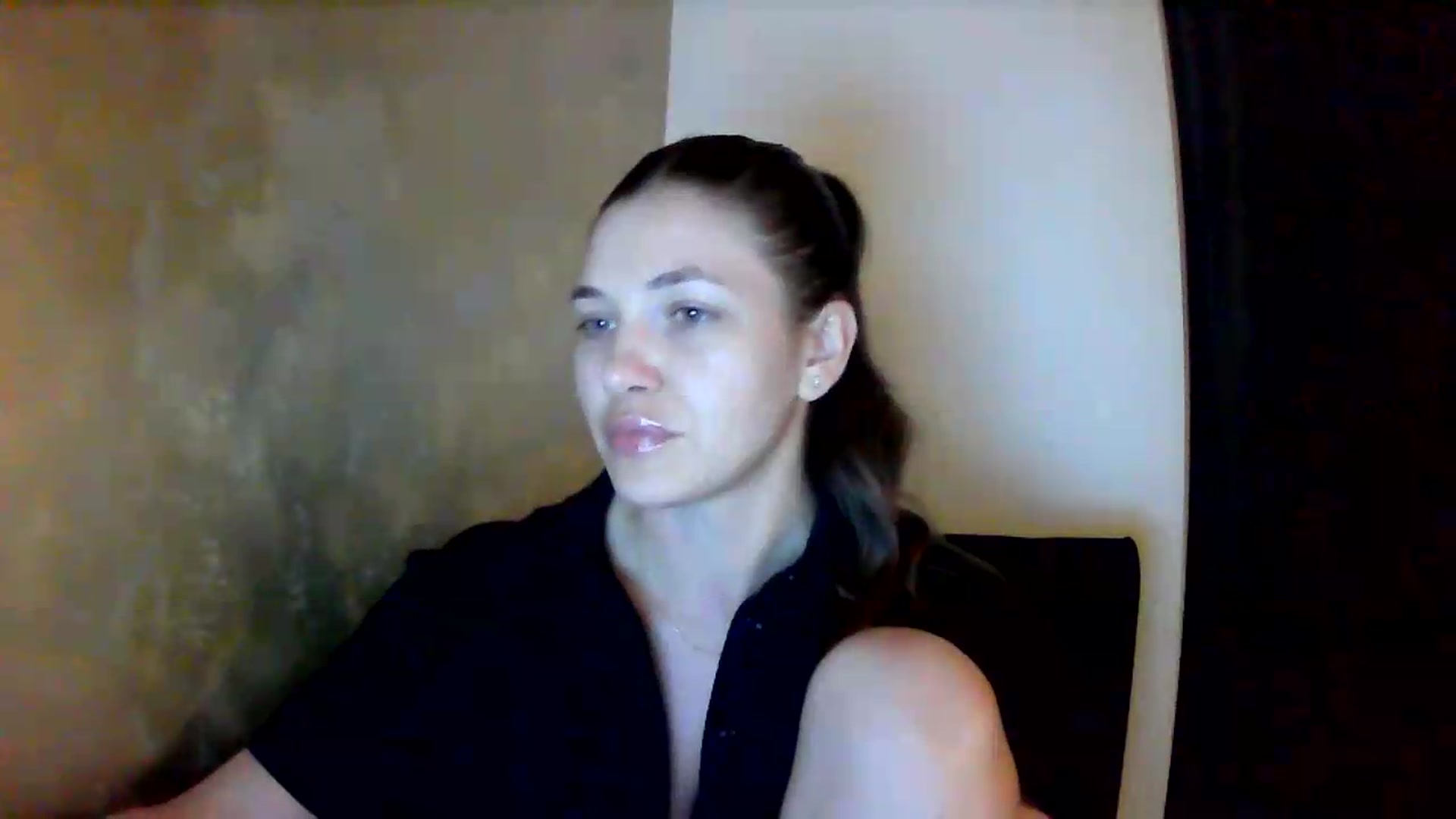 Gallery image thumbnail from GreenKittyy's myfreecams stream on, 06/24/2026, 03:04 image 3 of 20