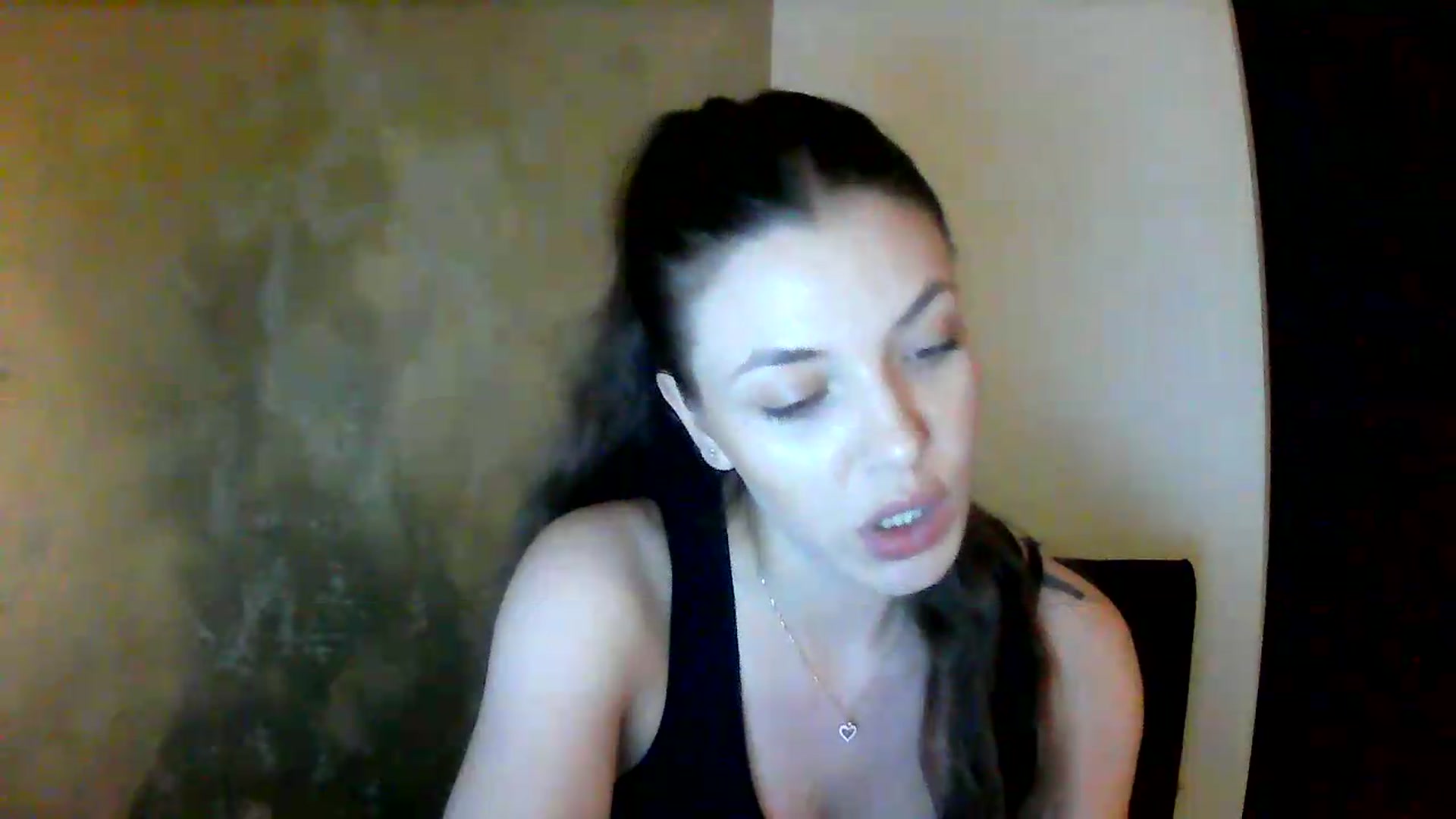 Gallery image thumbnail from GreenKittyy's myfreecams stream on, 06/29/2026, 02:31 image 14 of 20