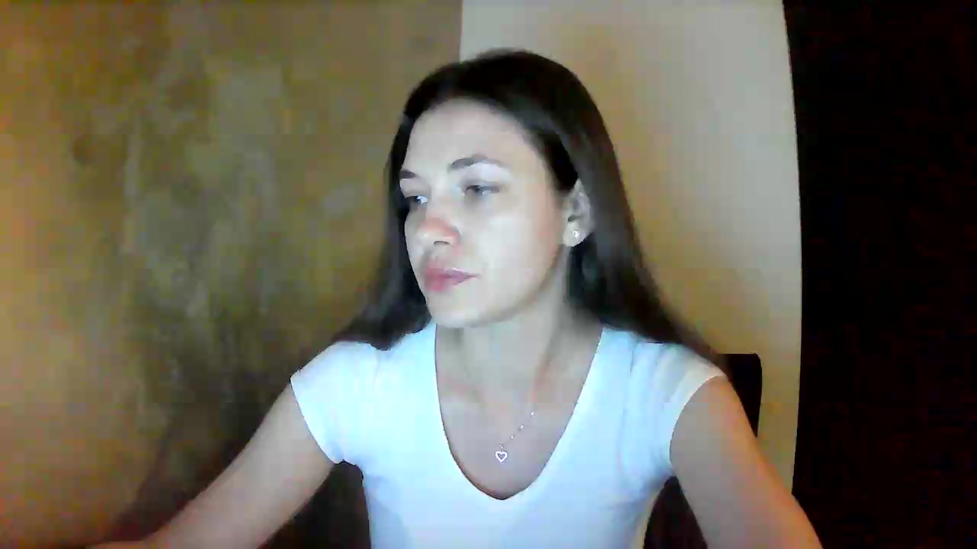 Gallery image thumbnail from GreenKittyy's myfreecams stream on, 07/07/2026, 02:20 image 9 of 20