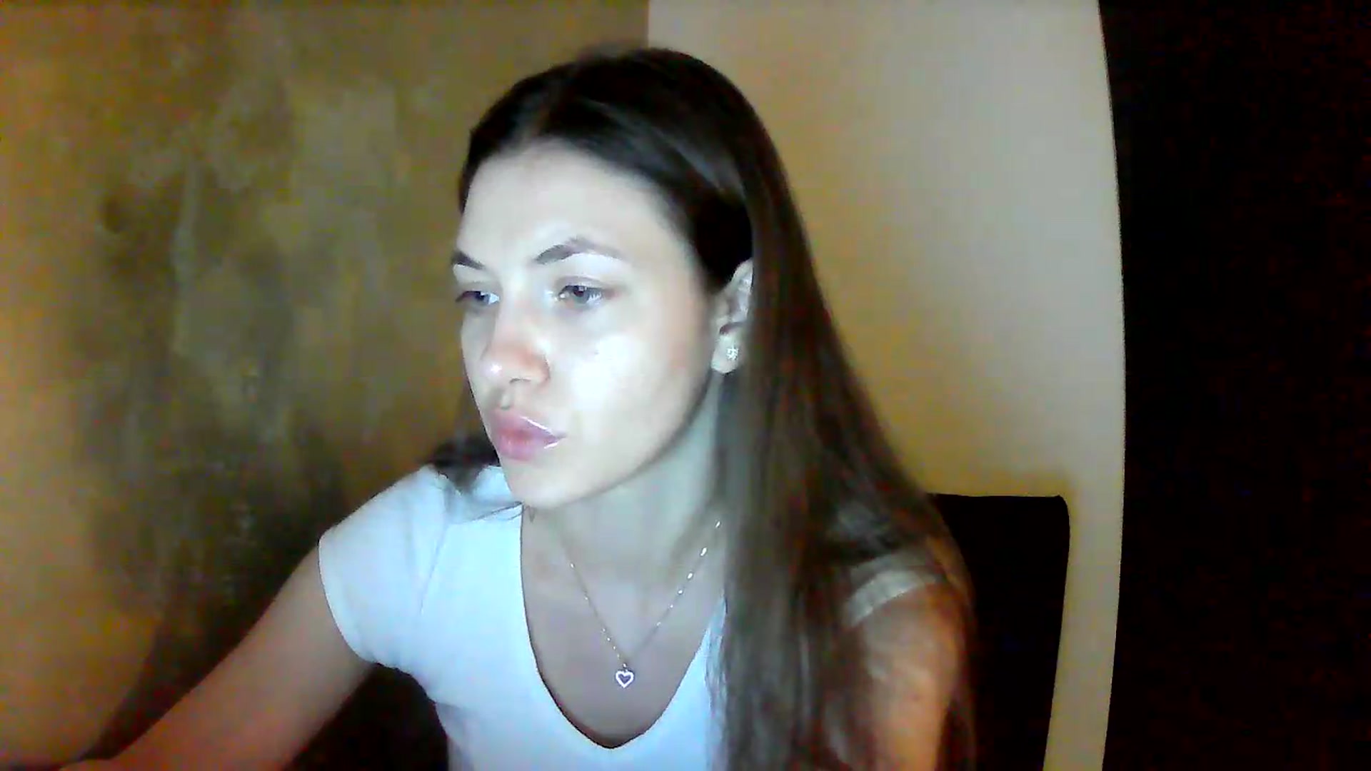 Gallery image thumbnail from GreenKittyy's myfreecams stream on, 07/07/2026, 02:20 image 17 of 20