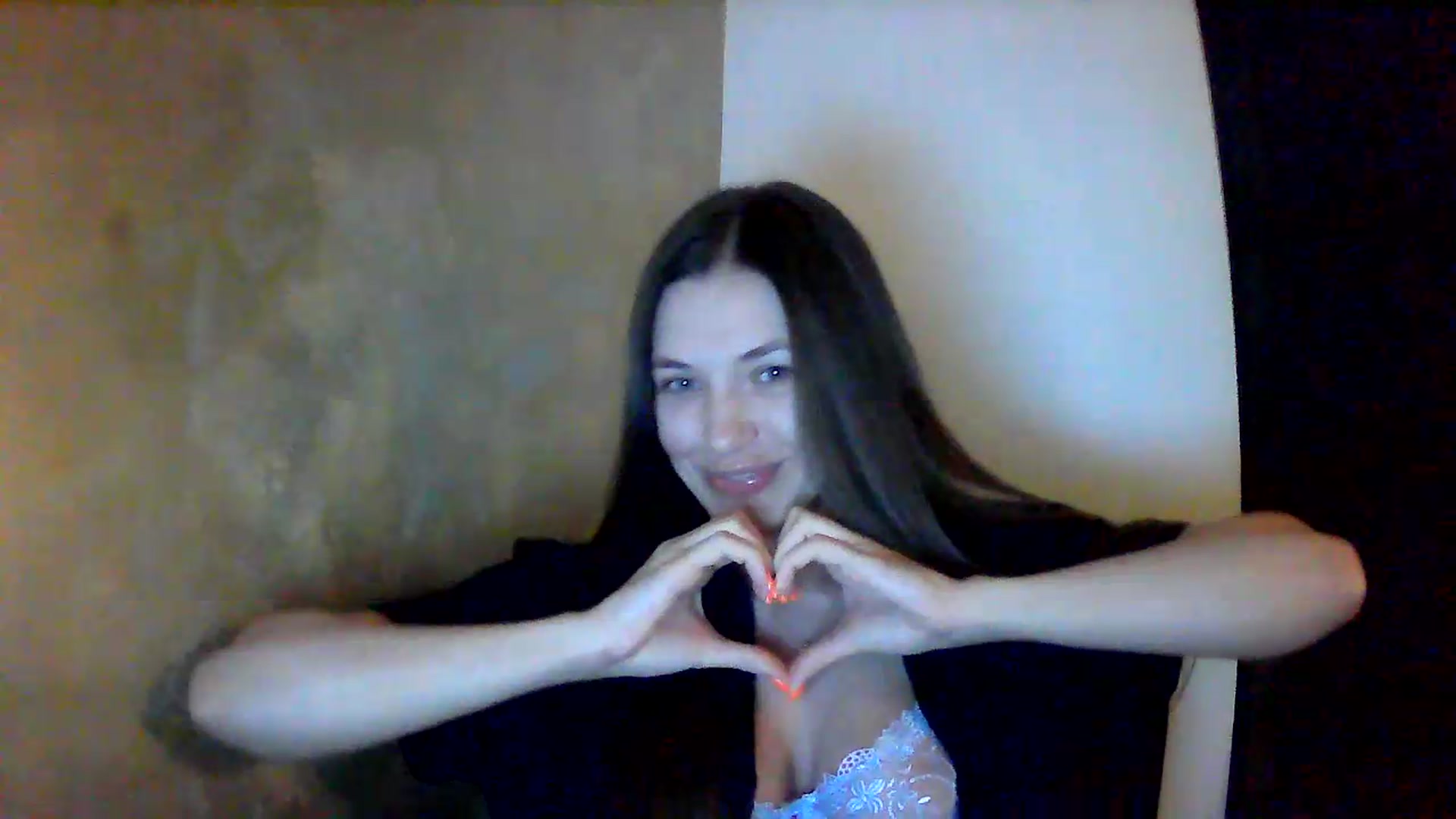 Gallery image thumbnail from GreenKittyy's myfreecams stream on, 07/09/2026, 24:48 image 4 of 20