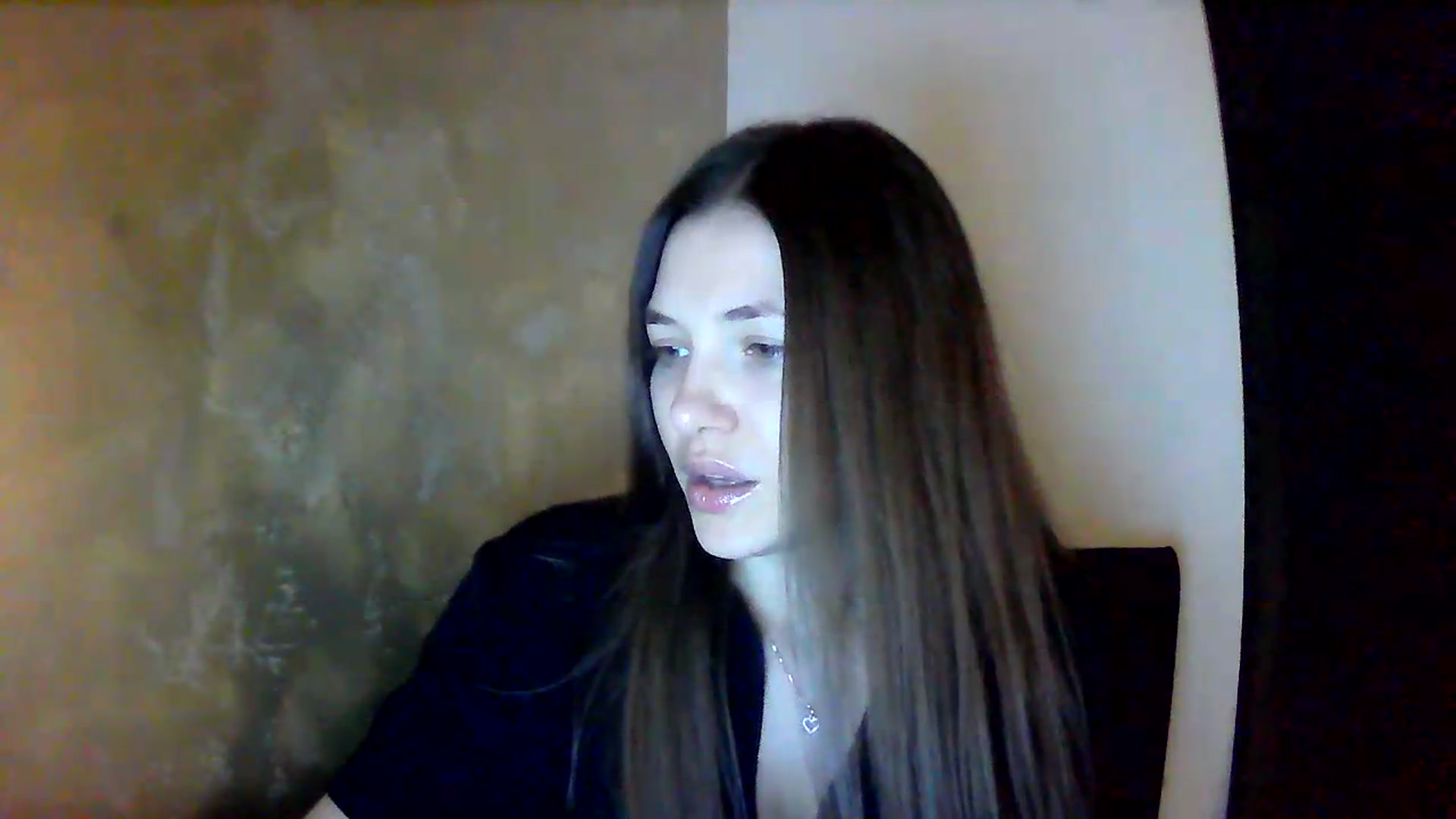 Gallery image thumbnail from GreenKittyy's myfreecams stream on, 07/09/2026, 24:48 image 8 of 20
