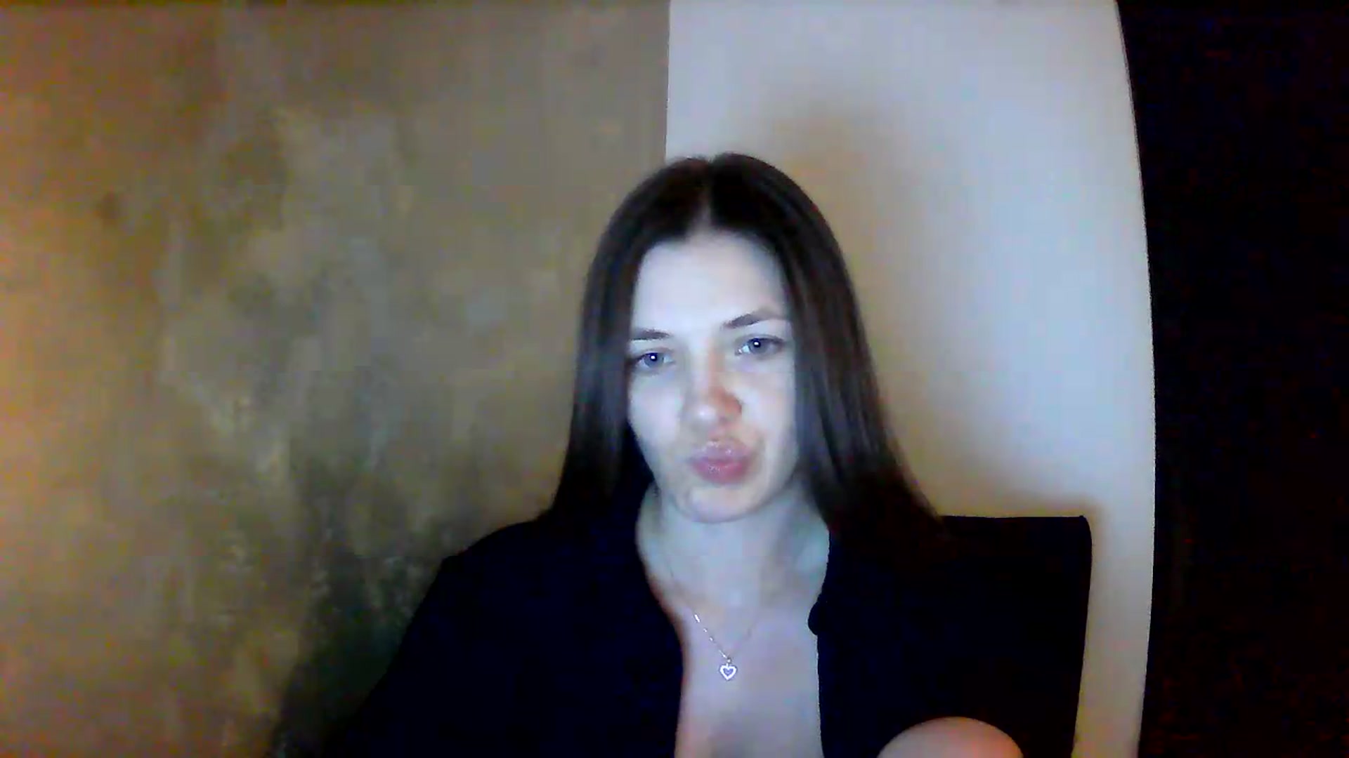 Gallery image thumbnail from GreenKittyy's myfreecams stream on, 07/09/2026, 01:12 image 17 of 20