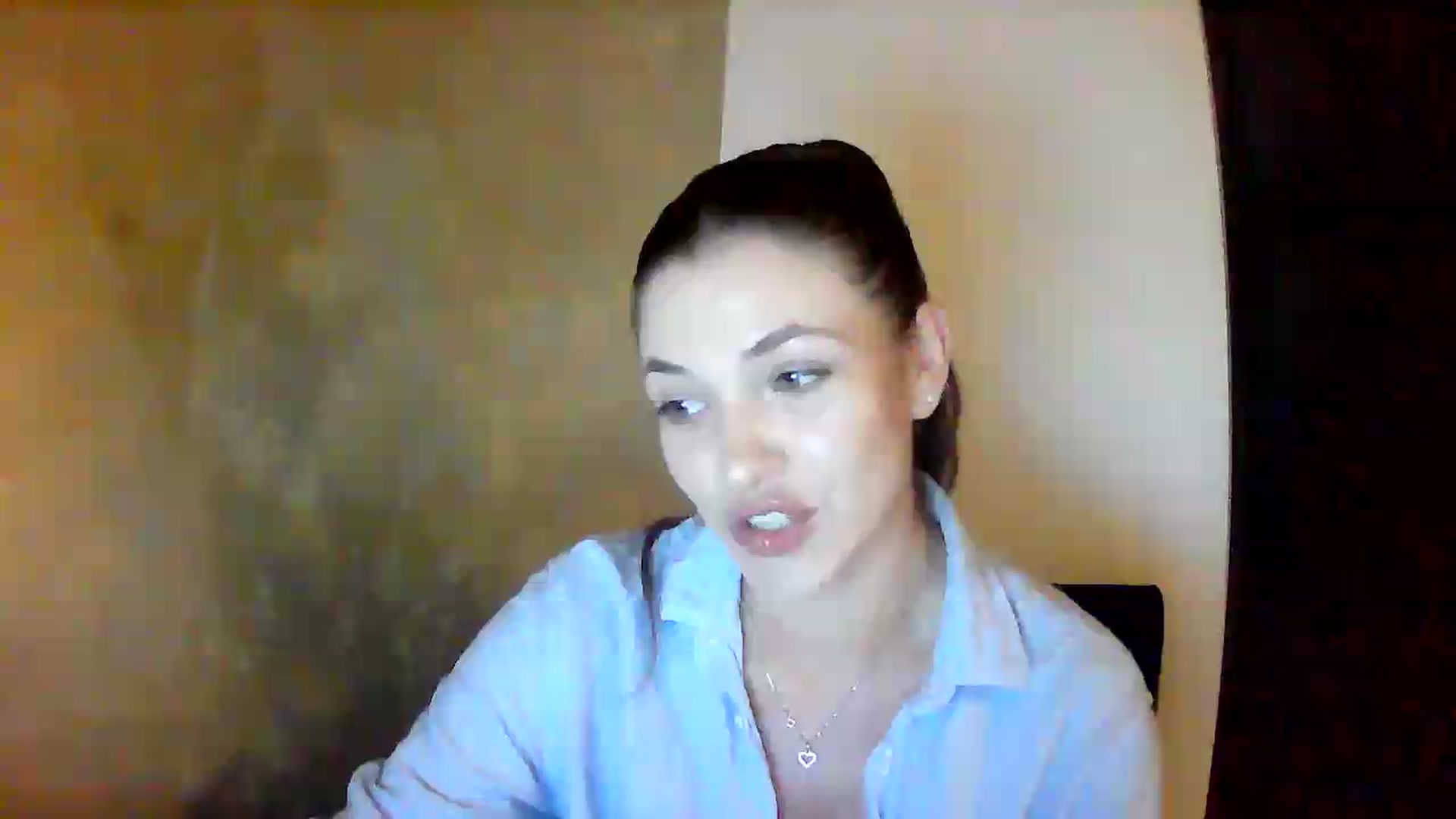 Gallery image thumbnail from GreenKittyy's myfreecams stream on, 07/12/2026, 01:13 image 6 of 20