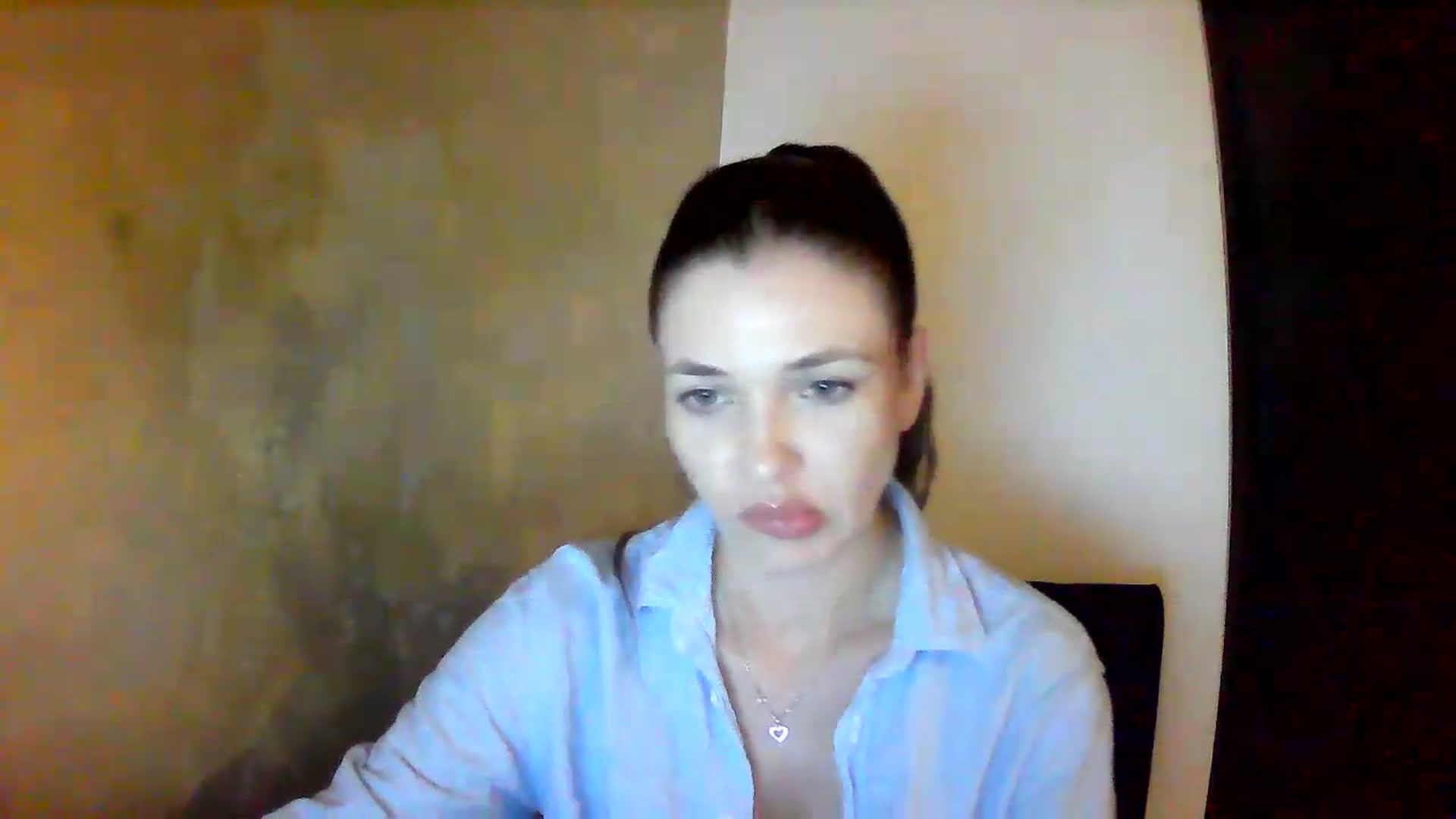 Gallery image thumbnail from GreenKittyy's myfreecams stream on, 07/12/2026, 01:13 image 10 of 20