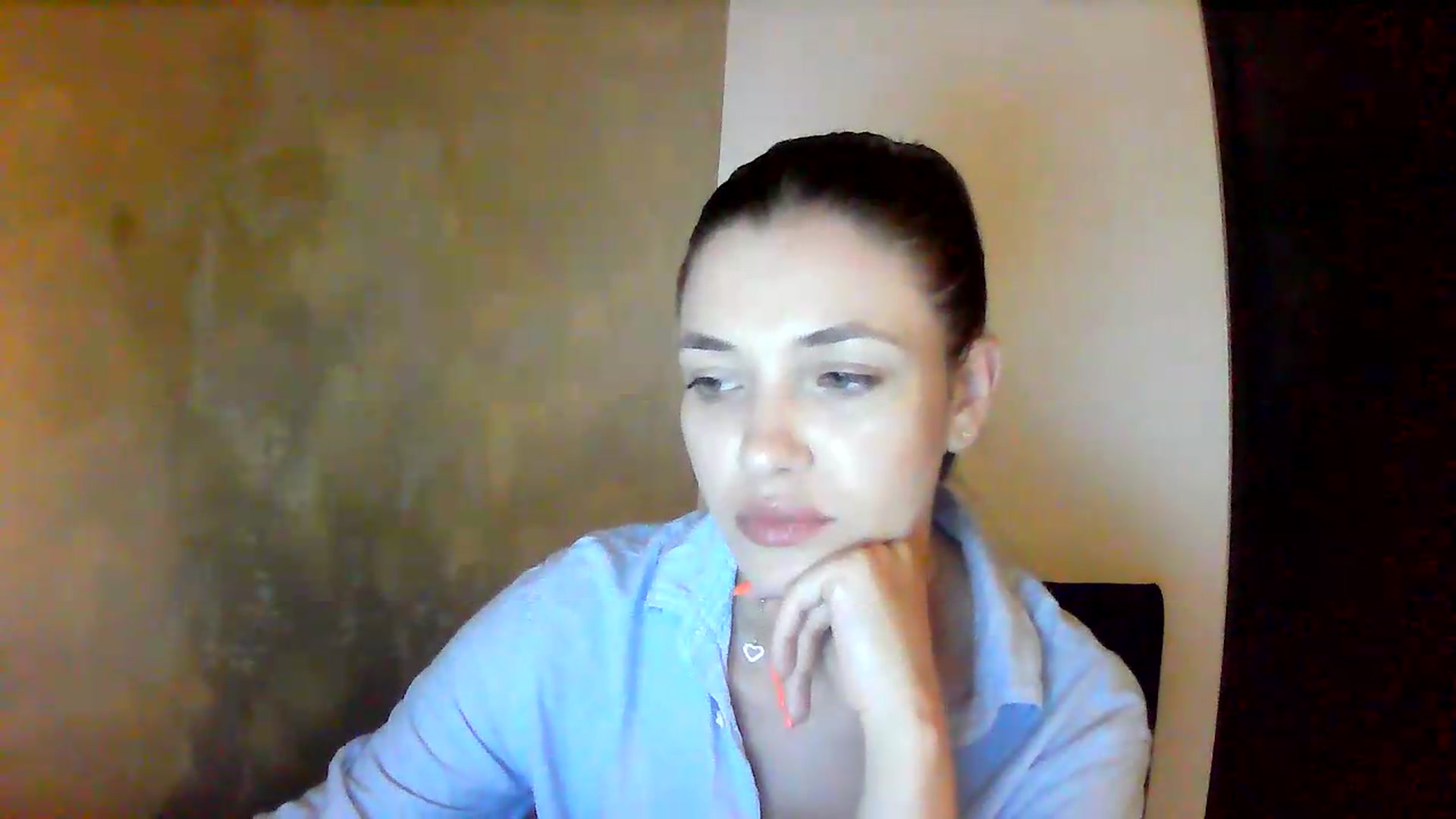 Gallery image thumbnail from GreenKittyy's myfreecams stream on, 07/12/2026, 01:13 image 16 of 20