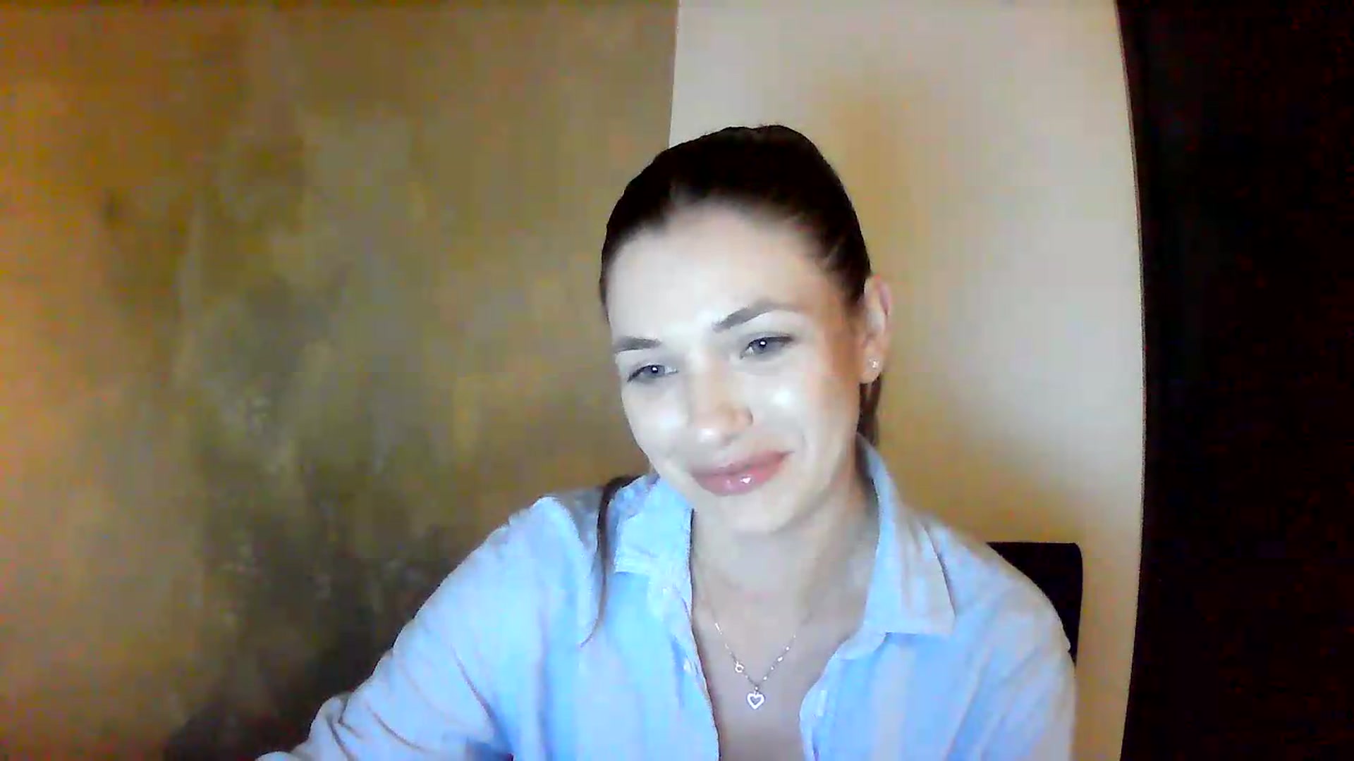 Gallery image thumbnail from GreenKittyy's myfreecams stream on, 07/12/2026, 01:13 image 4 of 20