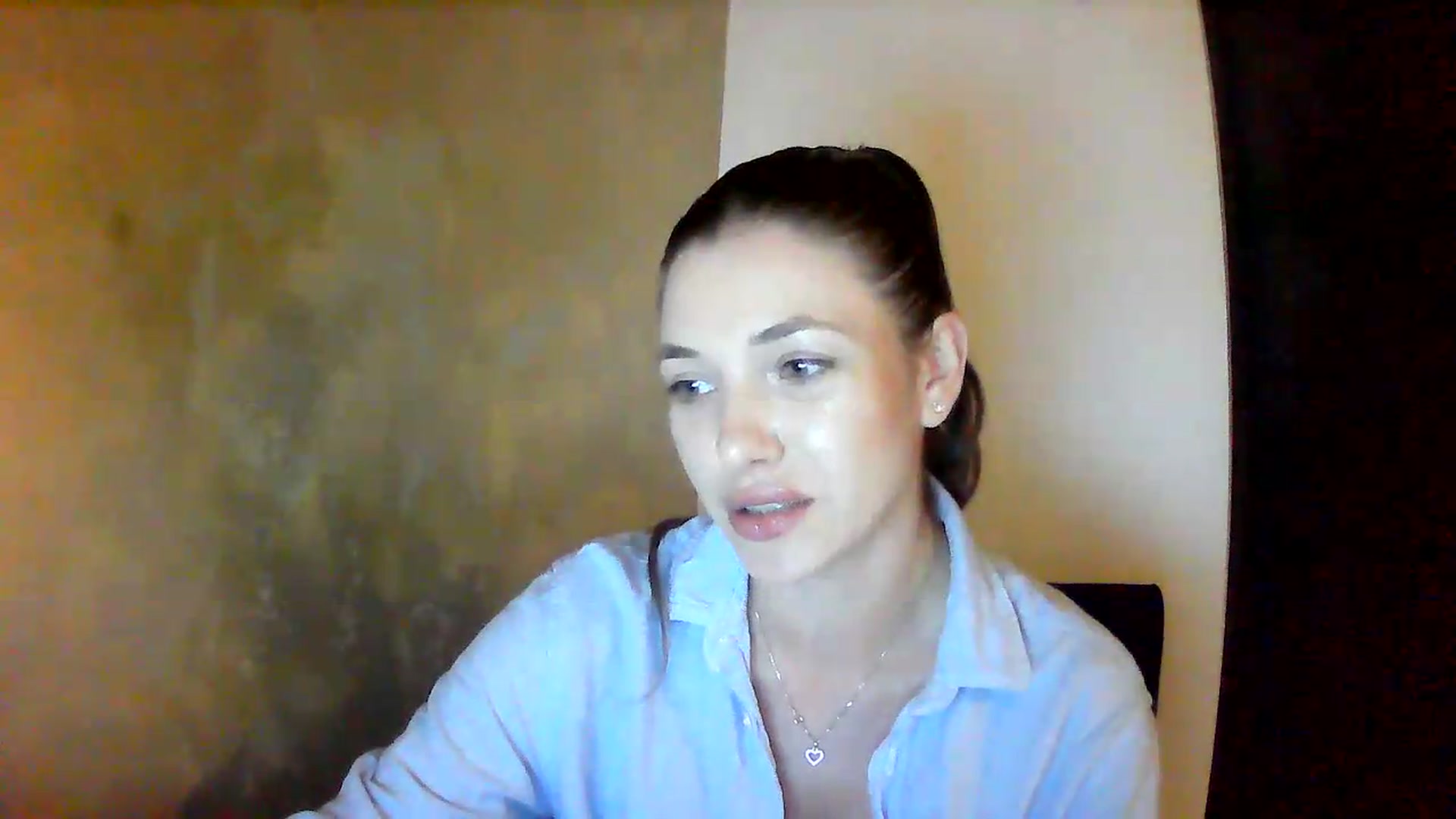 Gallery image thumbnail from GreenKittyy's myfreecams stream on, 07/12/2026, 01:13 image 7 of 20