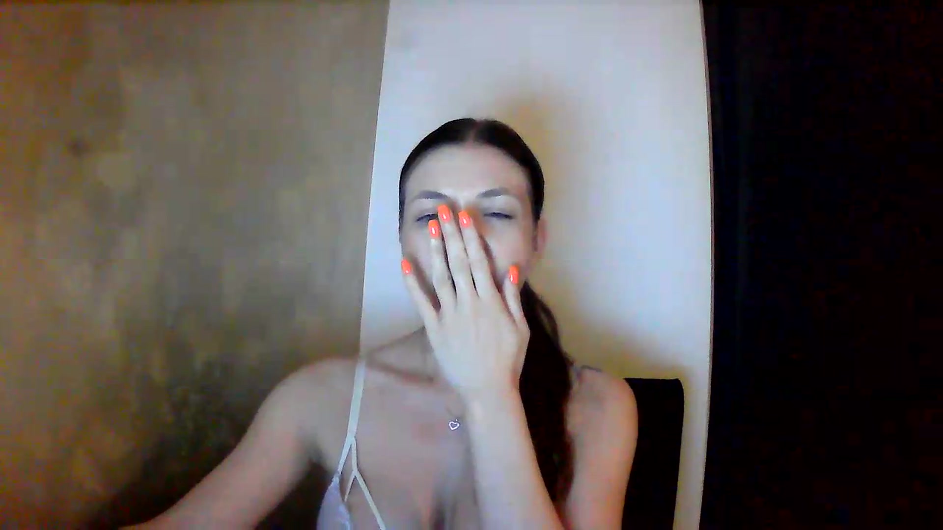 Gallery image thumbnail from GreenKittyy's myfreecams stream on, 07/13/2026, 01:48 image 11 of 20