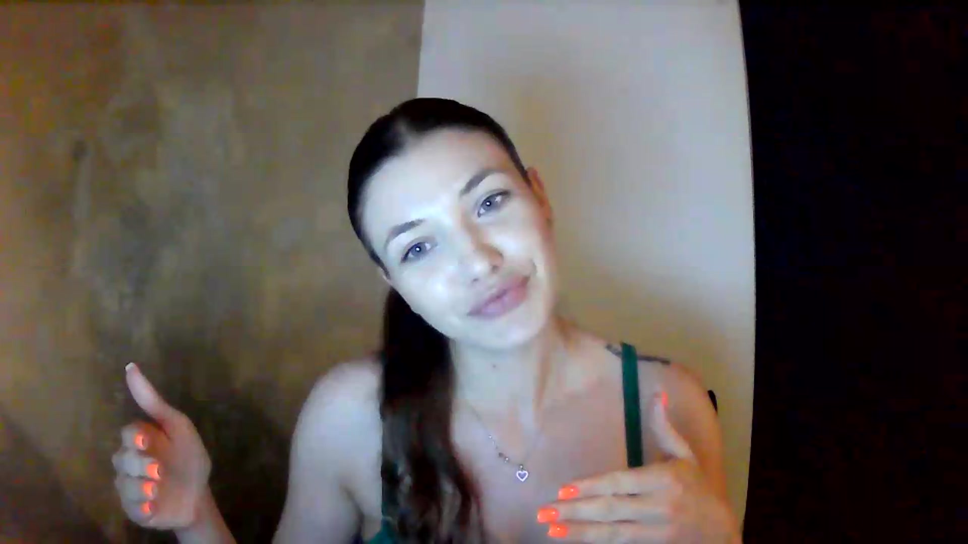 Gallery image thumbnail from GreenKittyy's myfreecams stream on, 07/16/2026, 23:10 image 17 of 20
