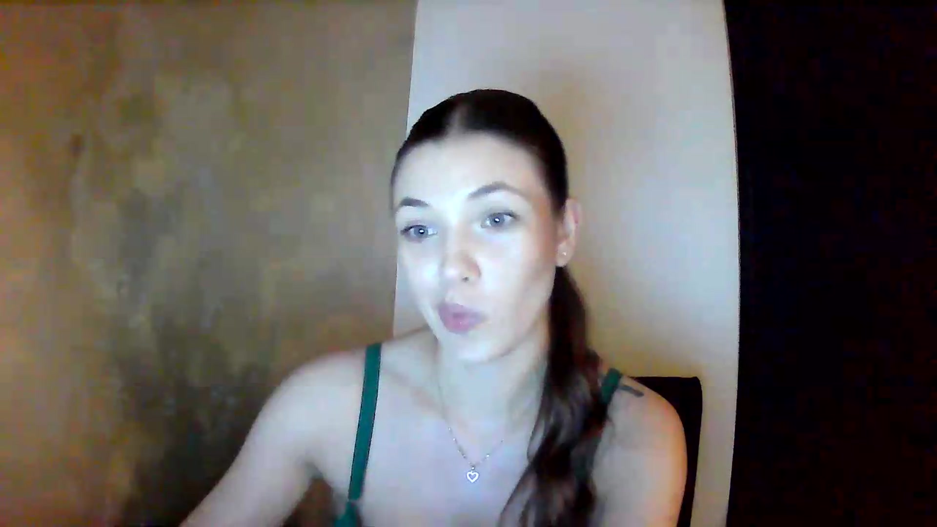 Gallery image thumbnail from GreenKittyy's myfreecams stream on, 07/17/2026, 24:26 image 13 of 20