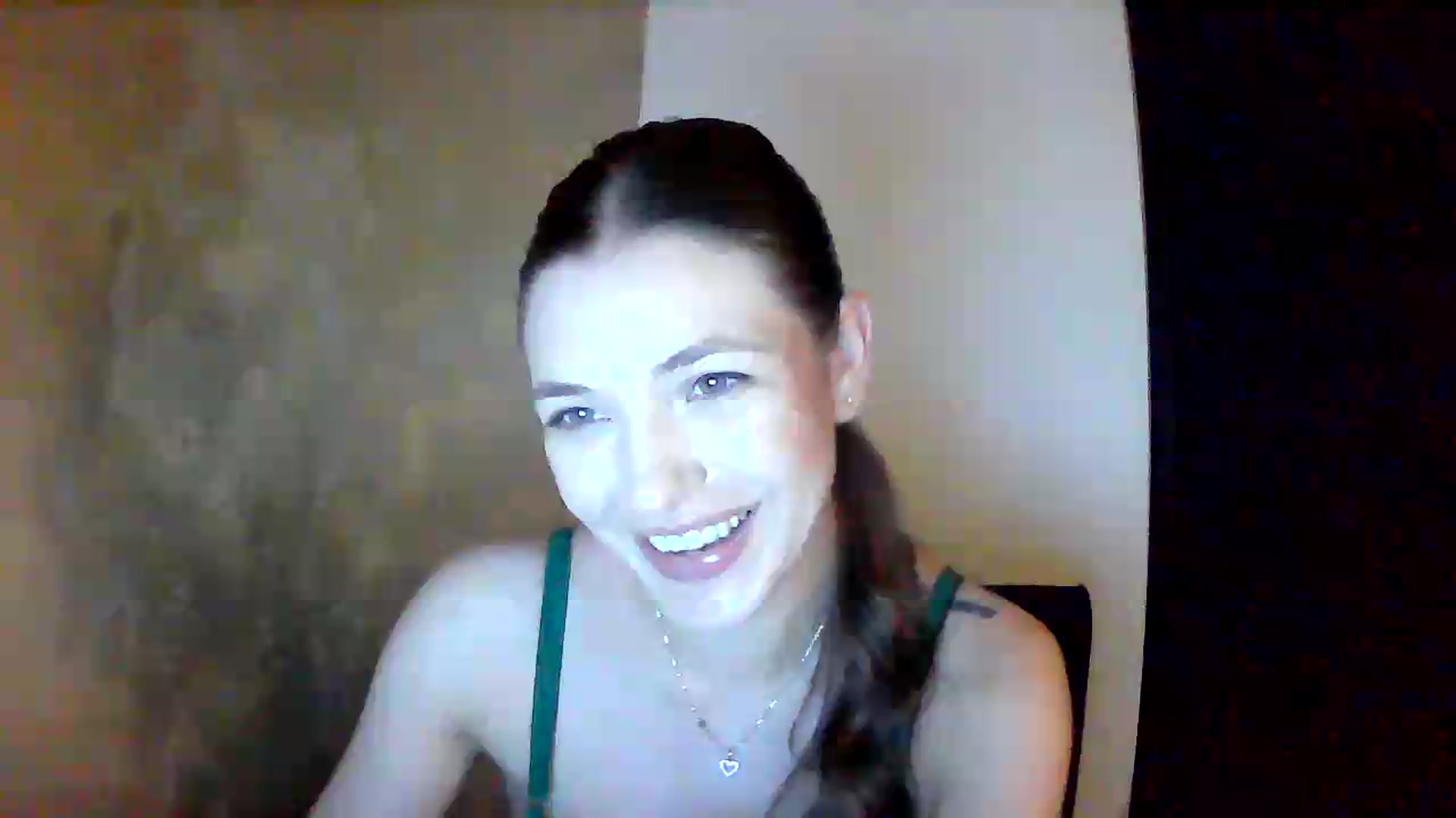 Gallery image thumbnail from GreenKittyy's myfreecams stream on, 07/17/2026, 24:26 image 14 of 20