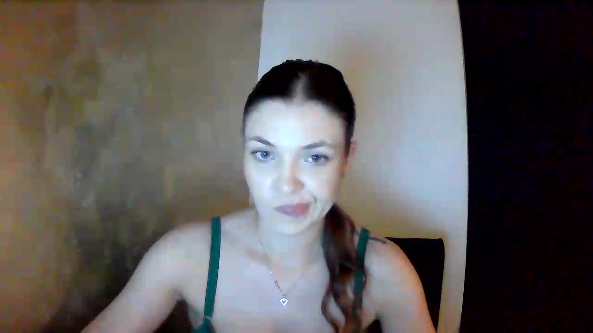 Gallery image thumbnail from GreenKittyy's myfreecams stream on, 07/17/2026, 24:26 image 8 of 20
