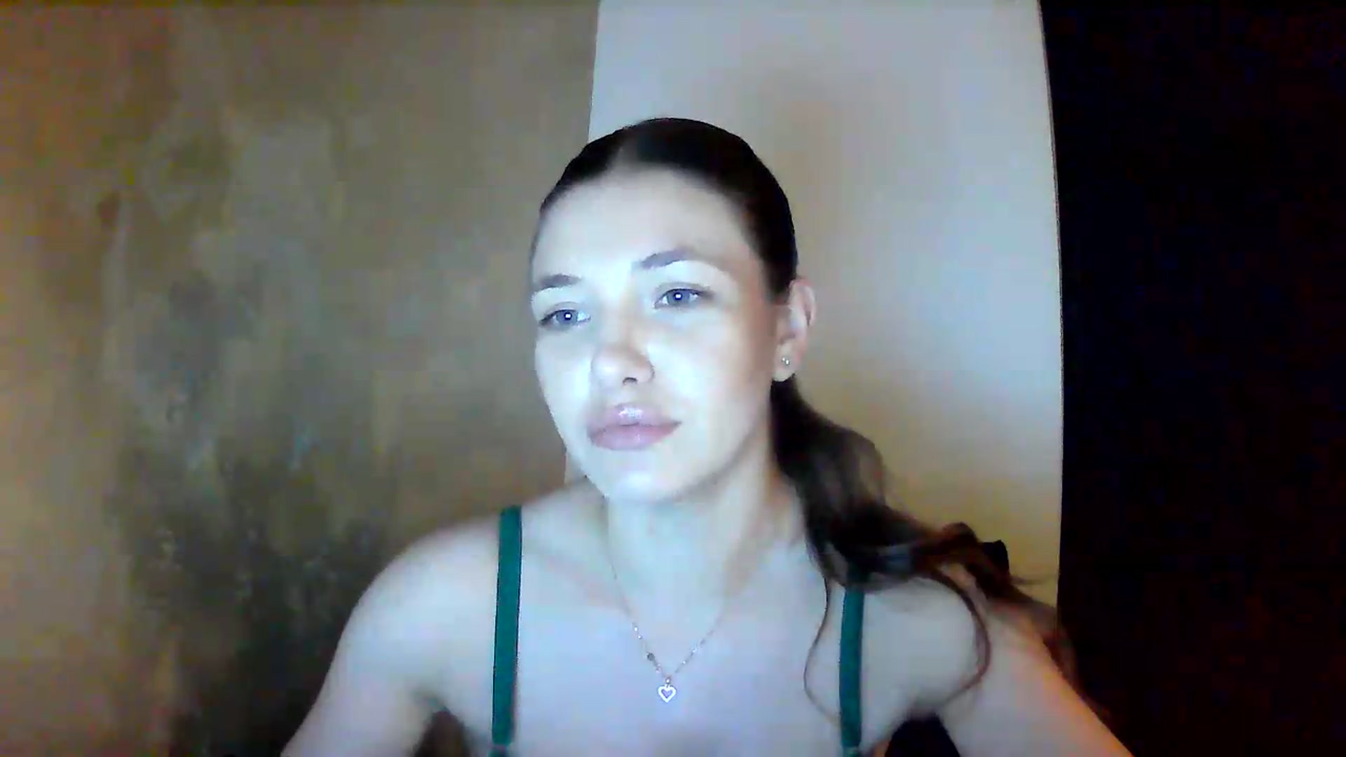 Gallery image thumbnail from GreenKittyy's myfreecams stream on, 07/17/2026, 24:26 image 11 of 20