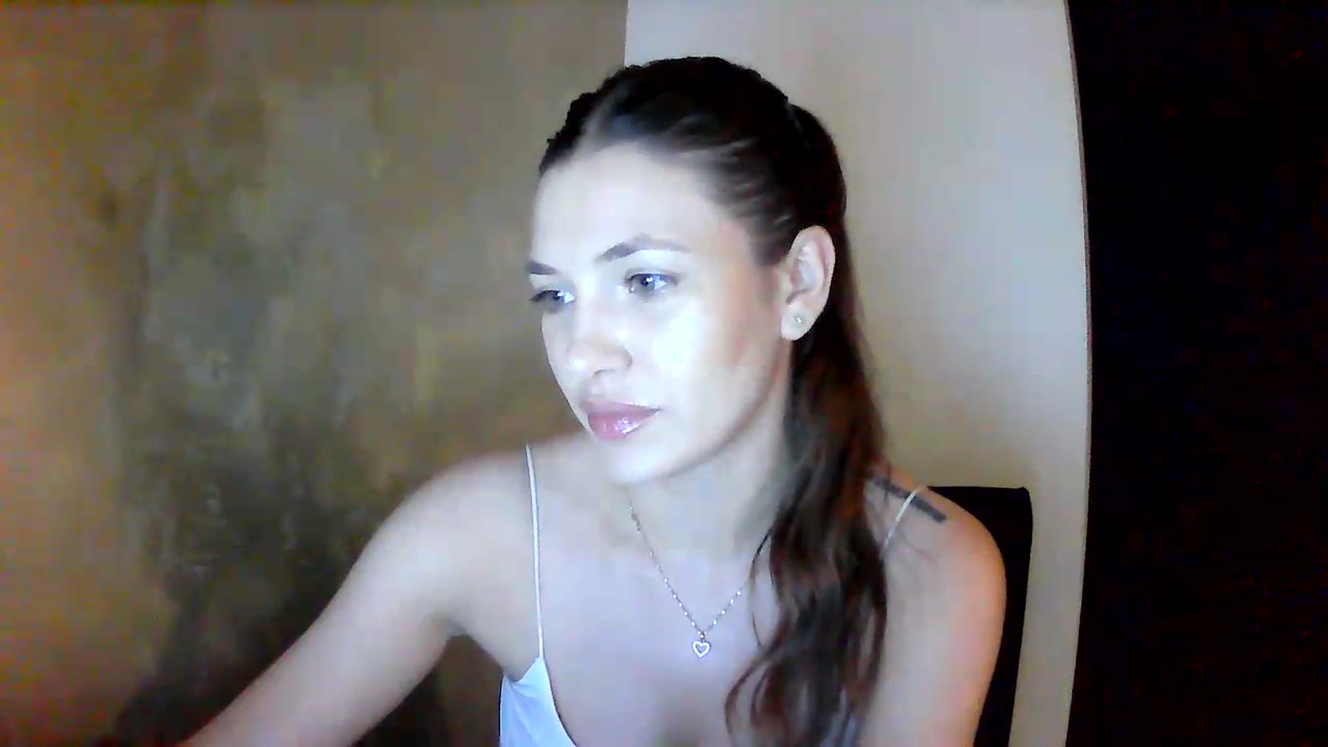 Gallery image thumbnail from GreenKittyy's myfreecams stream on, 07/18/2026, 03:09 image 5 of 20