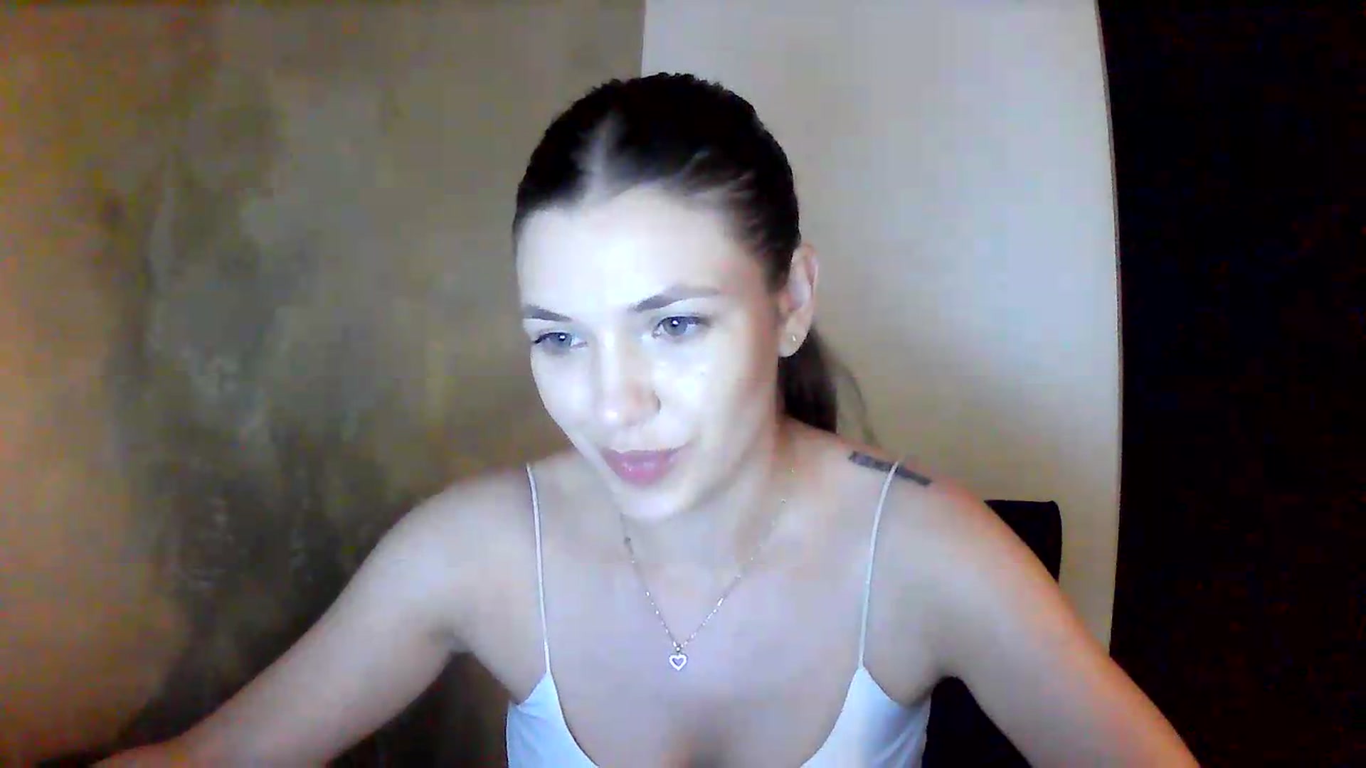 Gallery image thumbnail from GreenKittyy's myfreecams stream on, 07/18/2026, 03:09 image 7 of 20