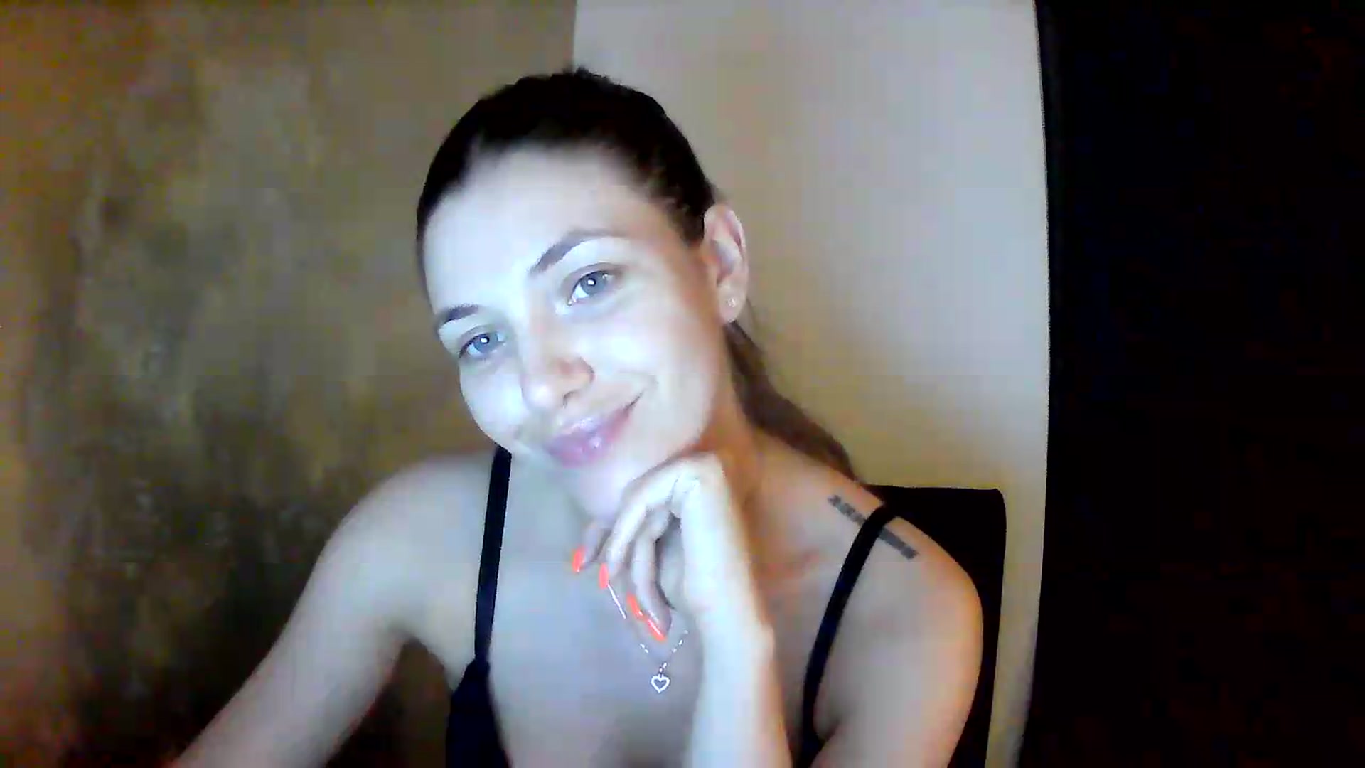 Gallery image thumbnail from GreenKittyy's myfreecams stream on, 07/20/2026, 02:35 image 3 of 20