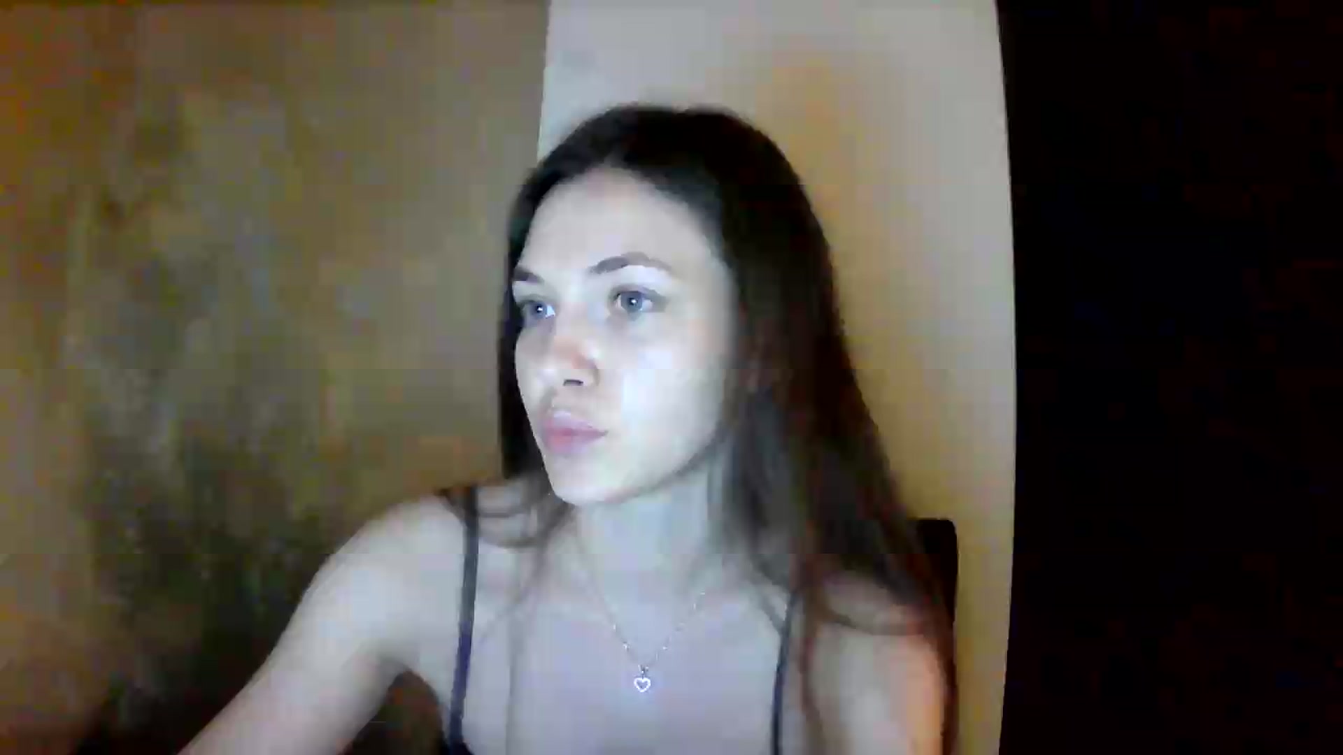 Gallery image thumbnail from GreenKittyy's myfreecams stream on, 07/21/2026, 02:45 image 14 of 20