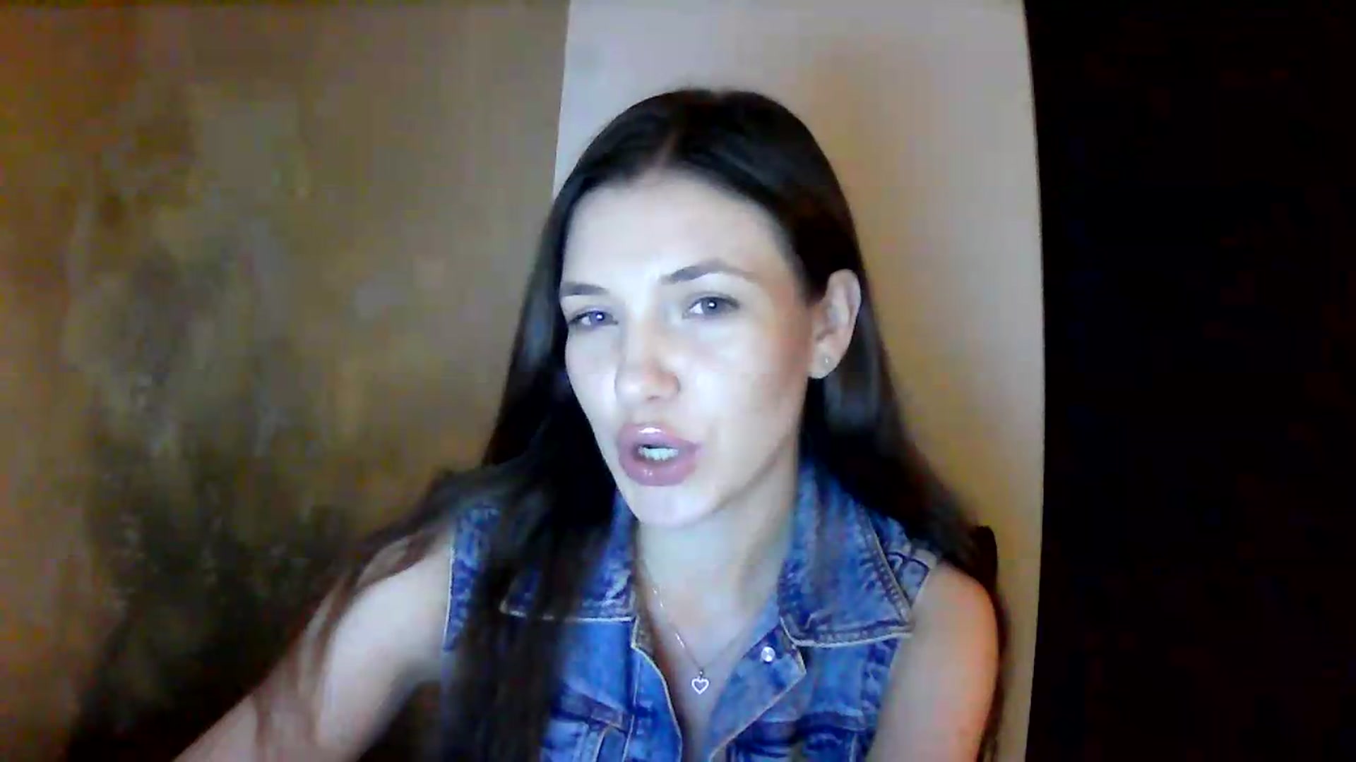 Gallery image thumbnail from GreenKittyy's myfreecams stream on, 07/22/2026, 02:51 image 11 of 20