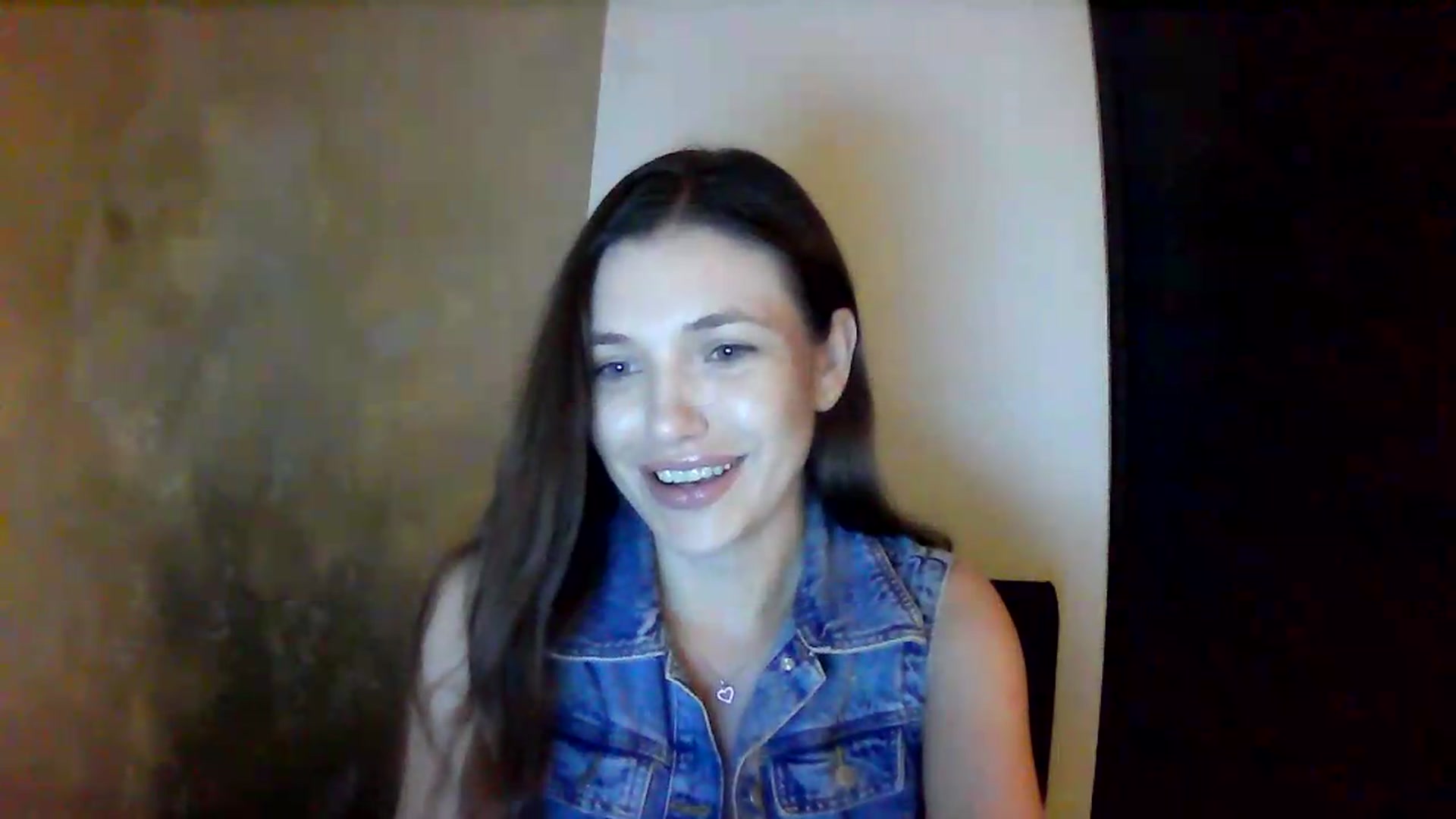 Gallery image thumbnail from GreenKittyy's myfreecams stream on, 07/22/2026, 02:51 image 7 of 20