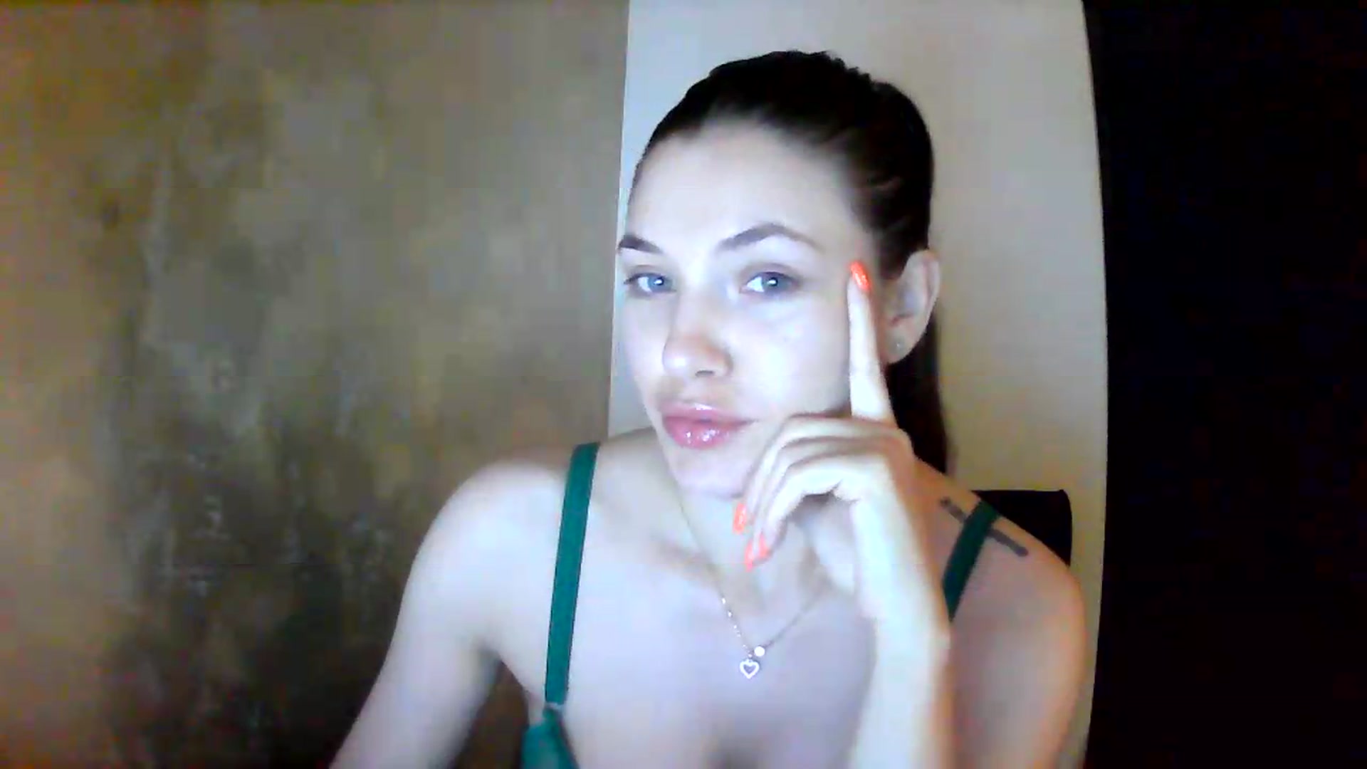 Gallery image thumbnail from GreenKittyy's myfreecams stream on, 07/28/2026, 01:23 image 7 of 20
