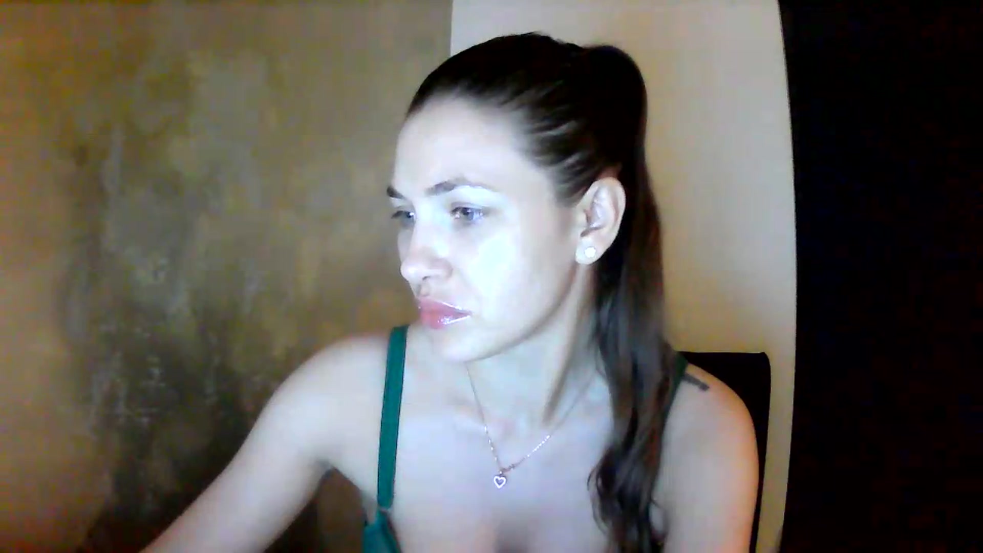 Gallery image thumbnail from GreenKittyy's myfreecams stream on, 07/28/2026, 01:23 image 3 of 20