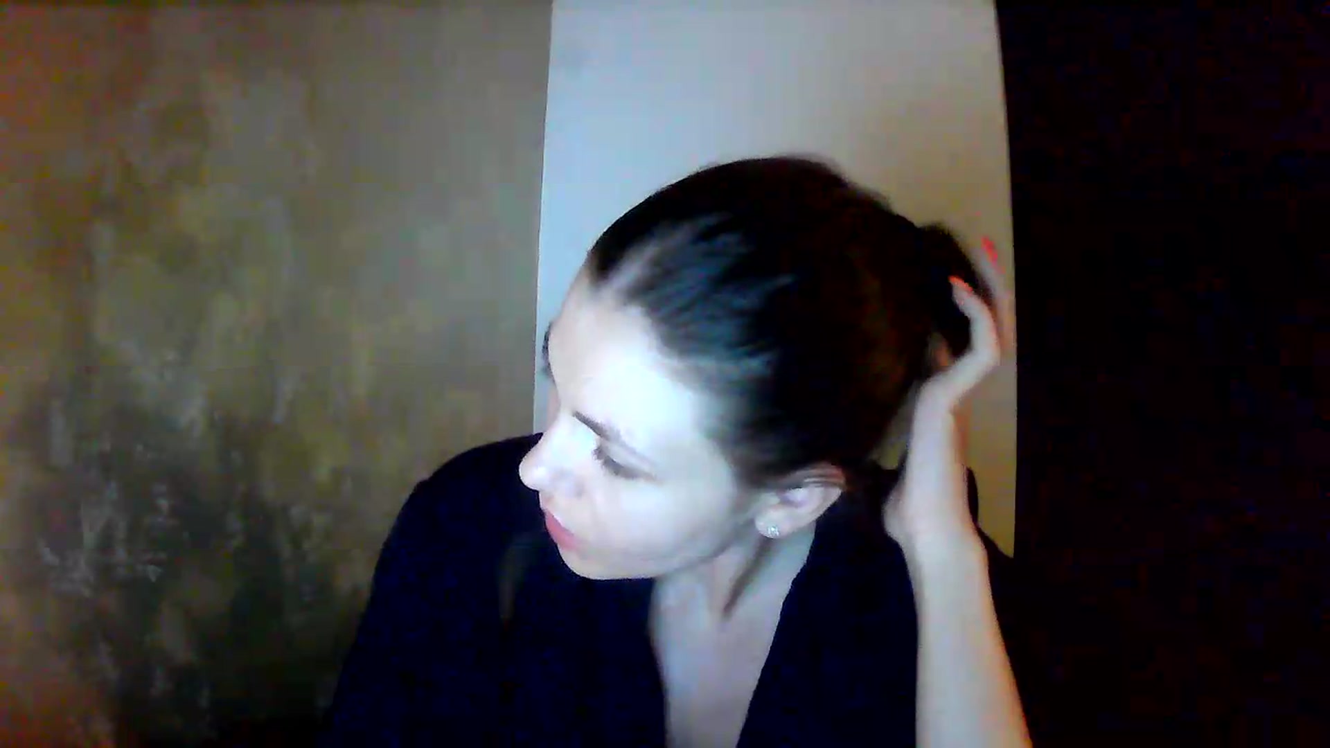 Gallery image thumbnail from GreenKittyy's myfreecams stream on, 08/04/2026, 24:03 image 3 of 20