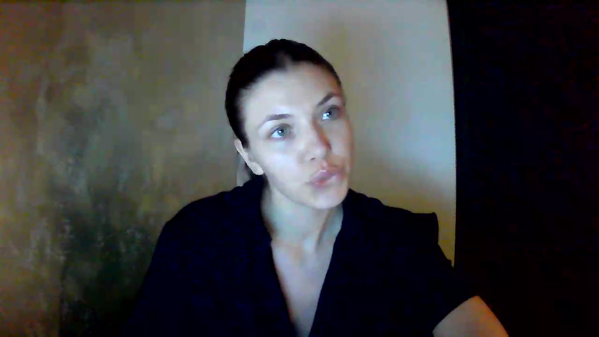 Gallery image thumbnail from GreenKittyy's myfreecams stream on, 08/04/2026, 24:03 image 4 of 20