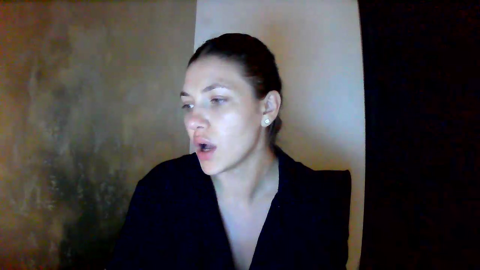 Gallery image thumbnail from GreenKittyy's myfreecams stream on, 08/04/2026, 24:03 image 17 of 20