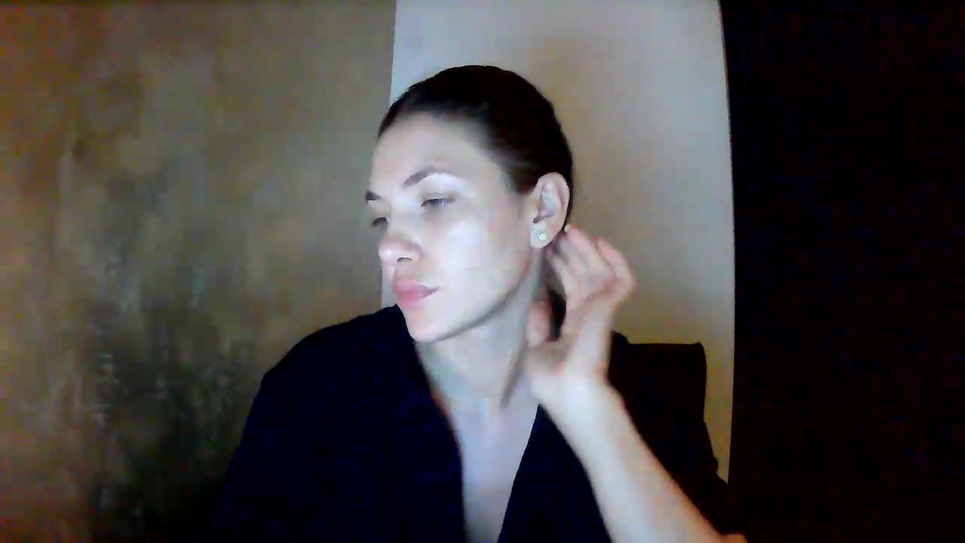 Gallery image thumbnail from GreenKittyy's myfreecams stream on, 08/04/2026, 24:03 image 6 of 20