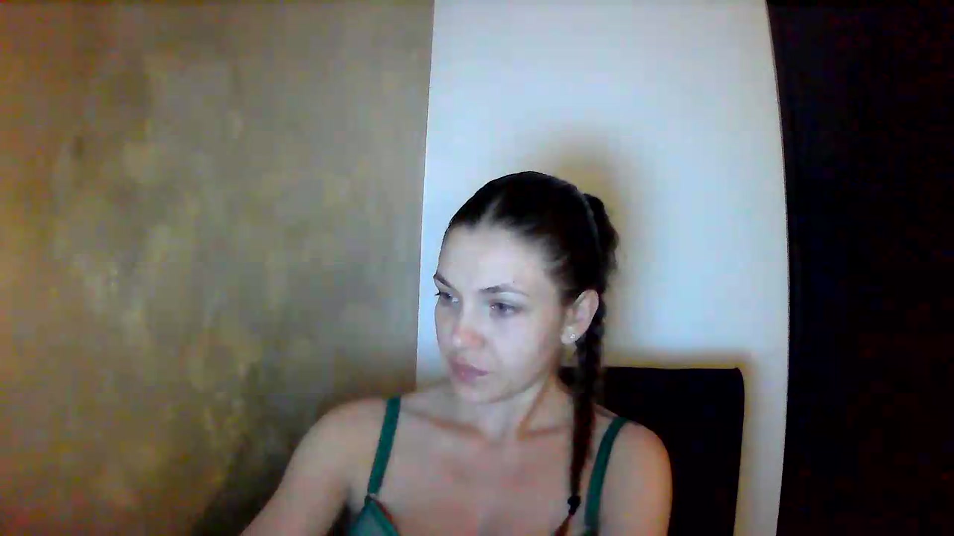 Gallery image thumbnail from GreenKittyy's myfreecams stream on, 08/05/2026, 24:08 image 4 of 20