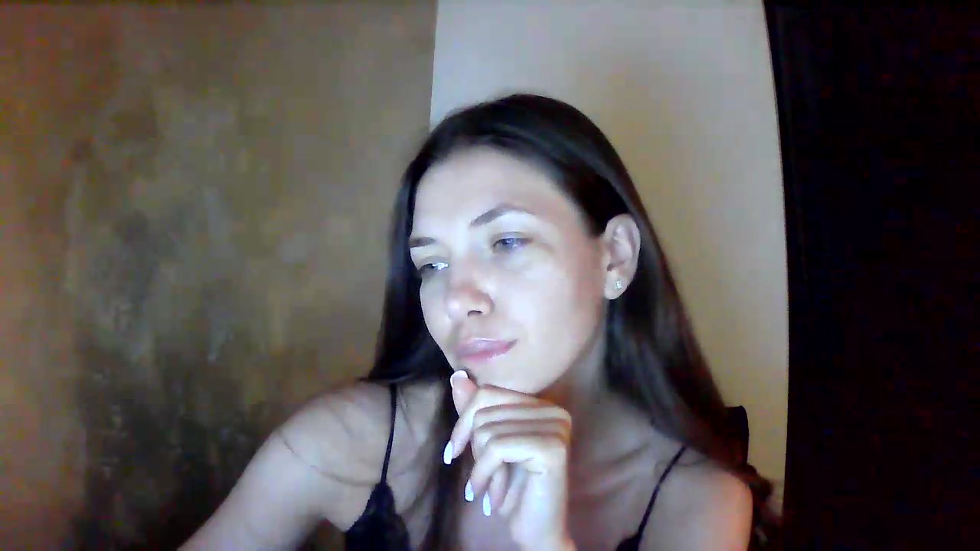 Gallery image thumbnail from GreenKittyy's myfreecams stream on, 08/10/2026, 24:33 image 8 of 20