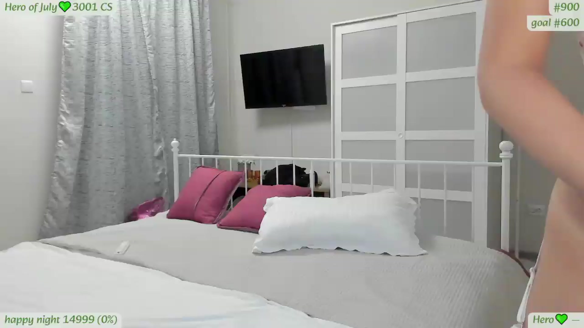 Gallery image thumbnail from GreenSTone's myfreecams stream on, 07/10/2026, 21:37 image 1 of 20