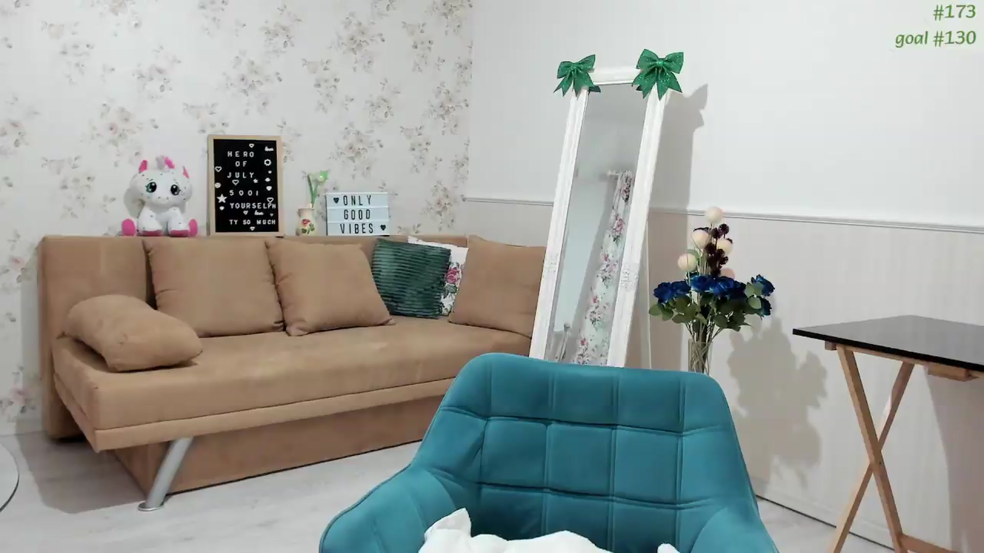 Gallery image thumbnail from GreenSTone's myfreecams stream on, 07/26/2026, 22:59 image 1 of 20
