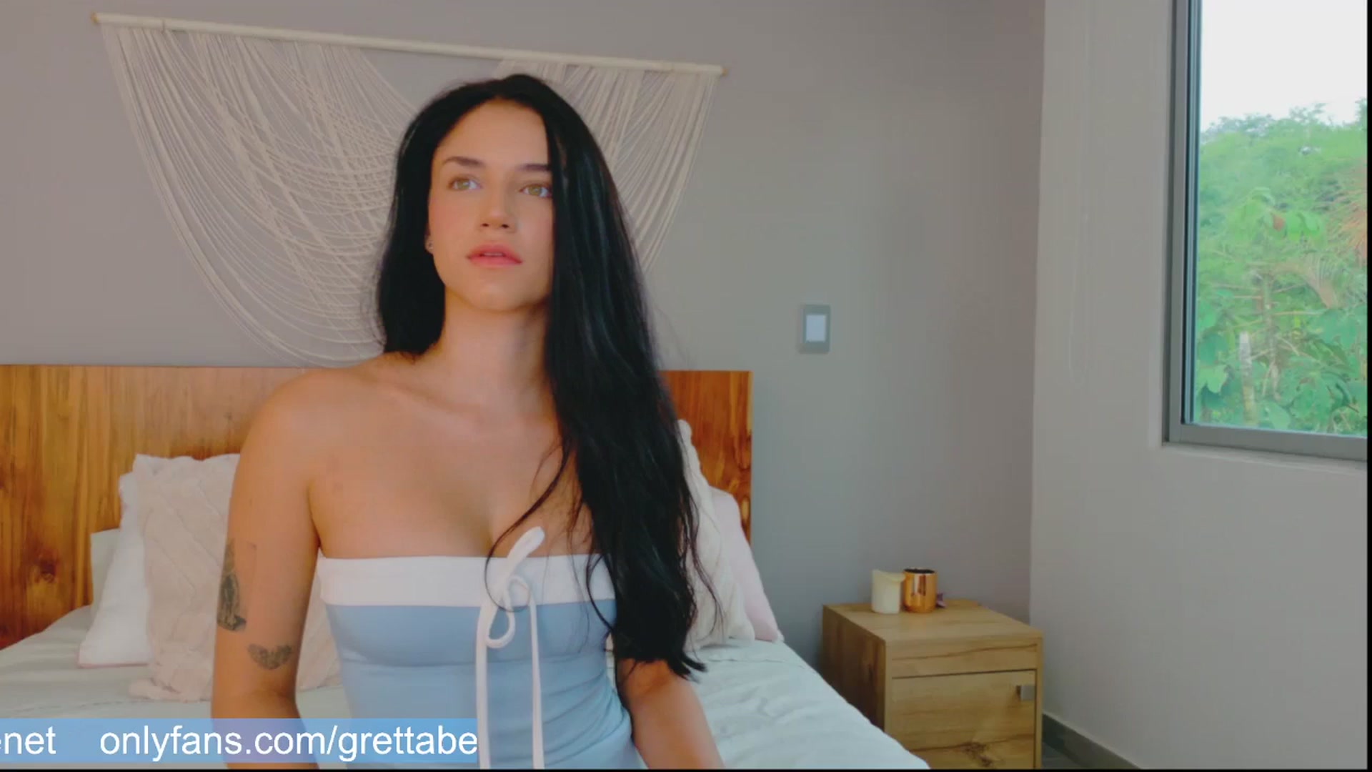 Gallery image thumbnail from GrettaBenett's myfreecams stream on, 02/17/2026, 23:23 image 1 of 20
